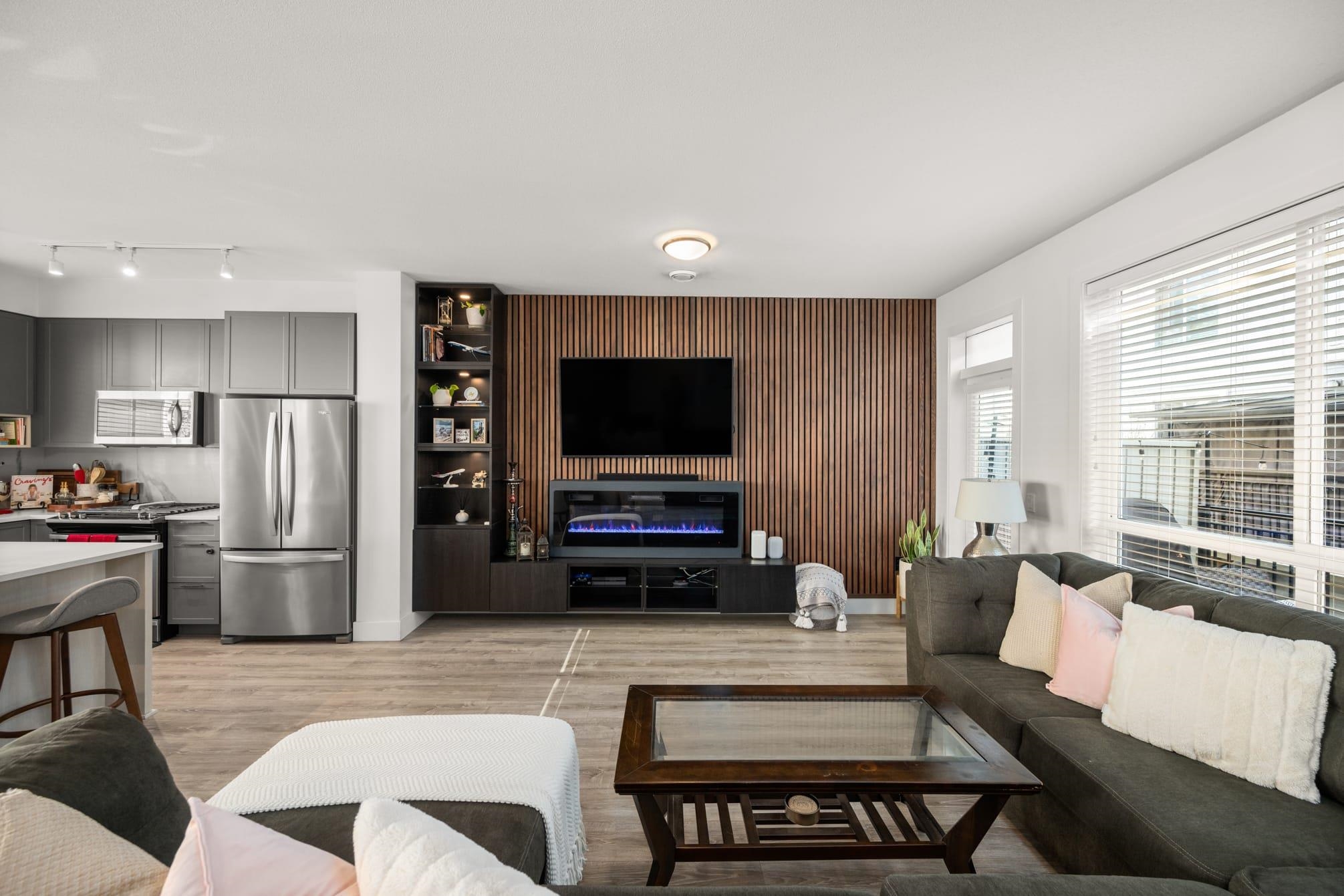 75 9718 161A STREET Unit: 75