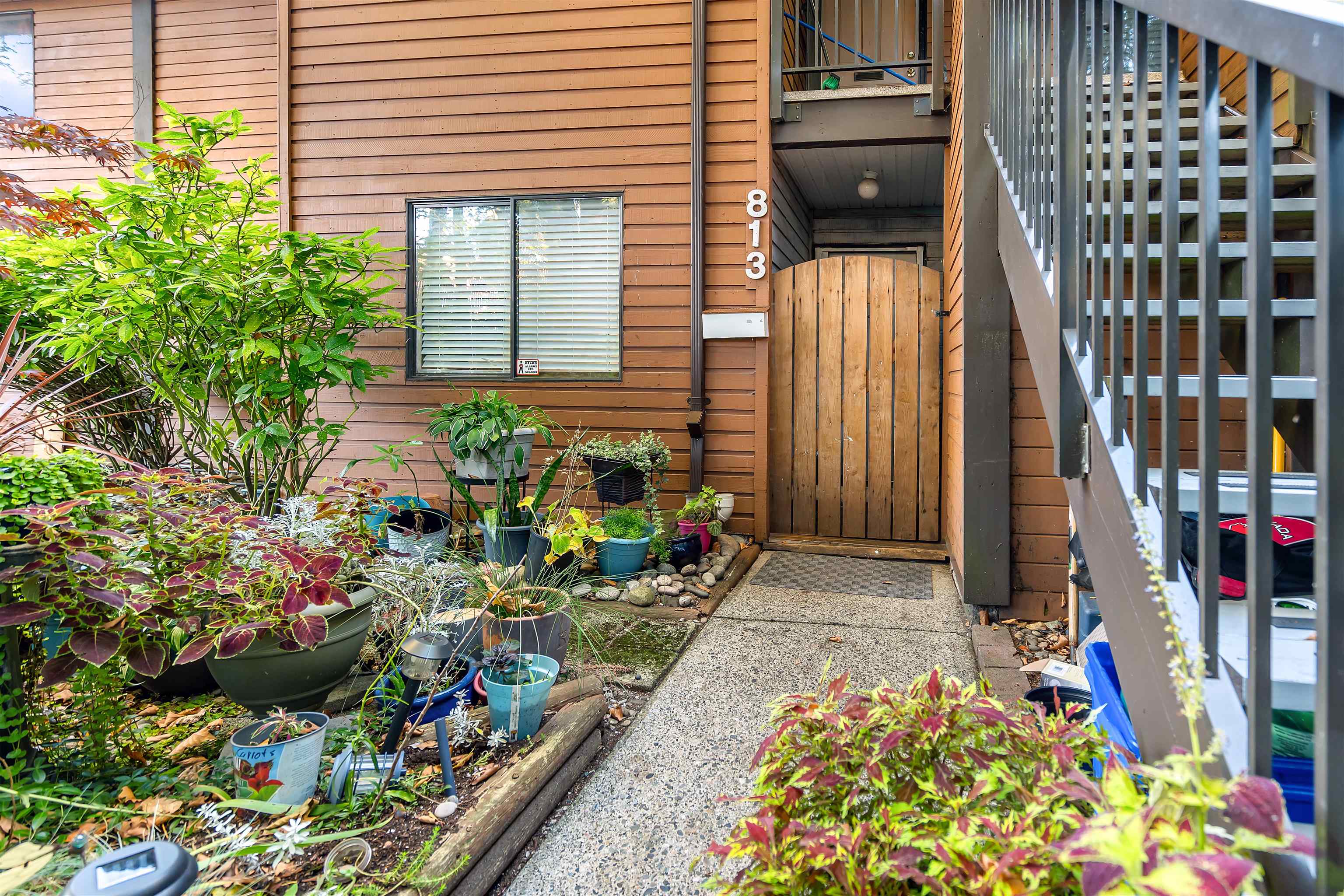 813 10620 150TH STREET Unit: 813