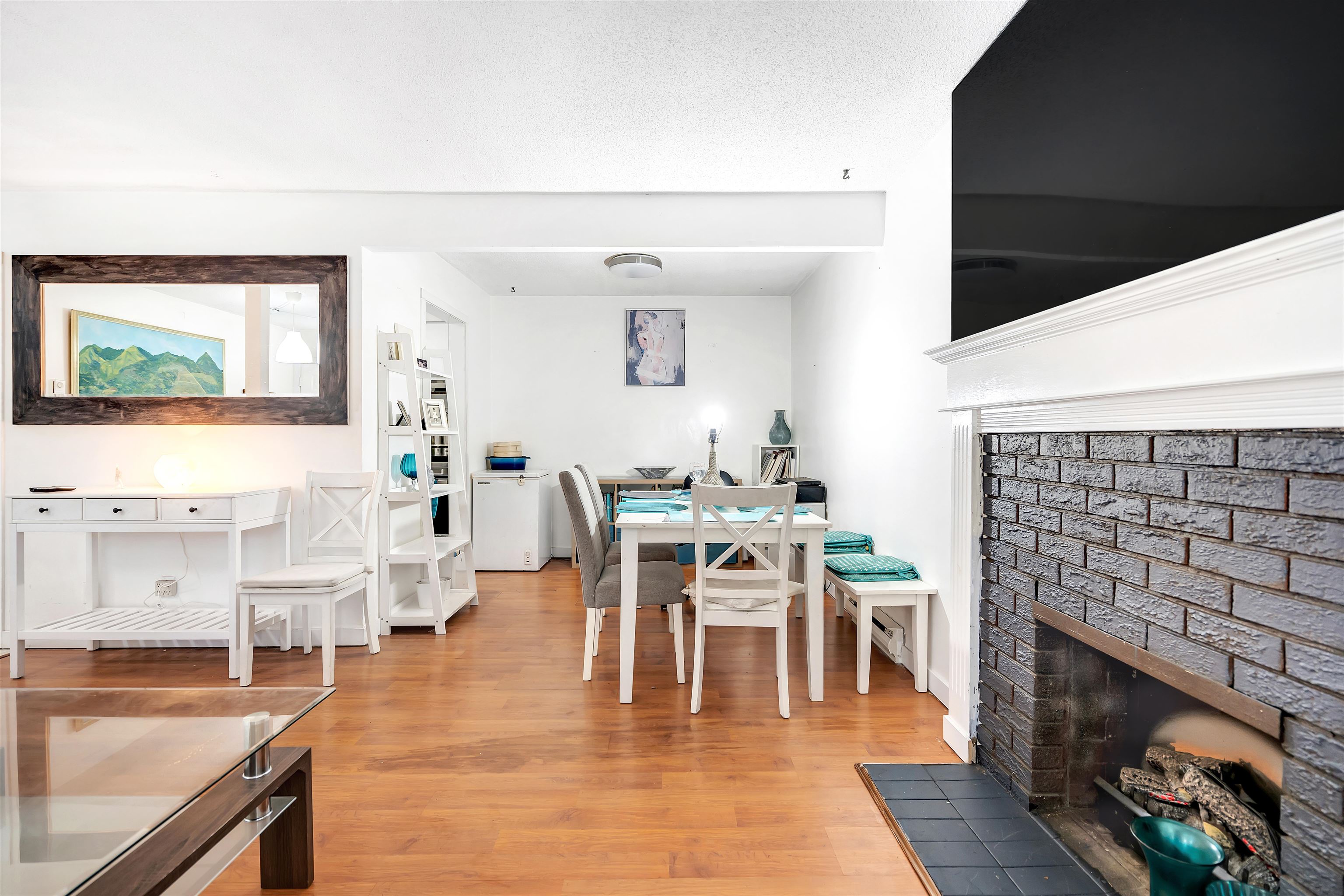 813 10620 150TH STREET Unit: 813