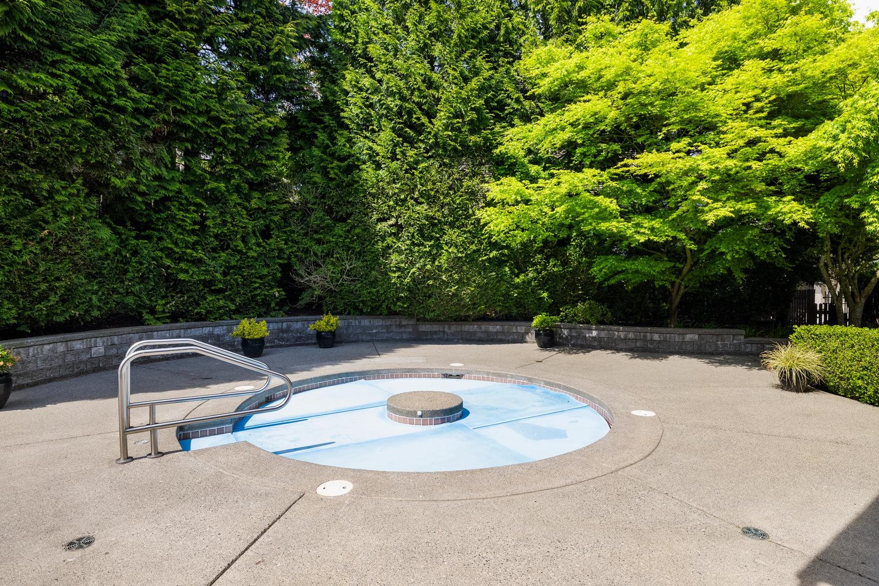 62 15175 62A AVENUE Unit: 62