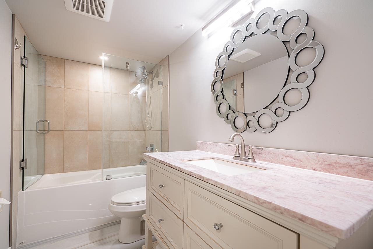 507 2020 FULLERTON AVENUE Unit: 507