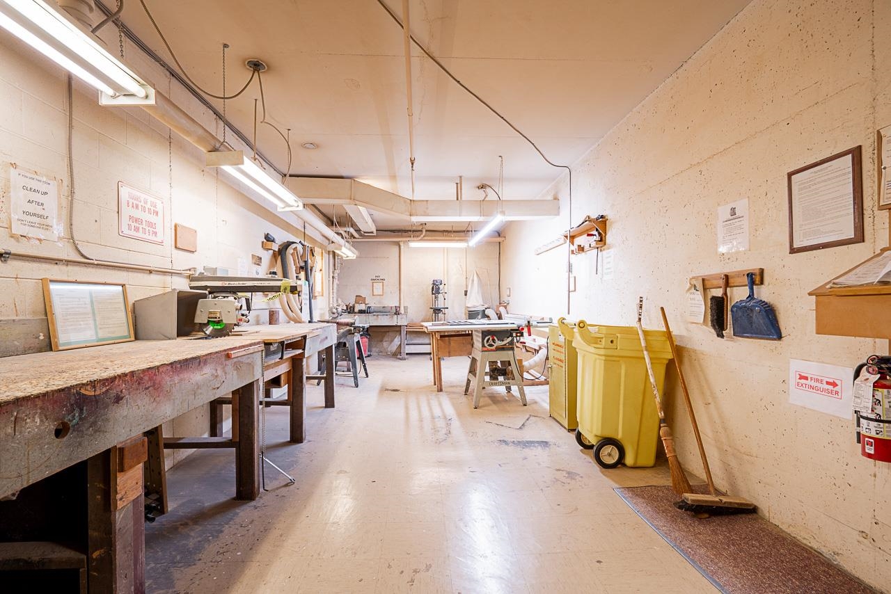 507 2020 FULLERTON AVENUE Unit: 507