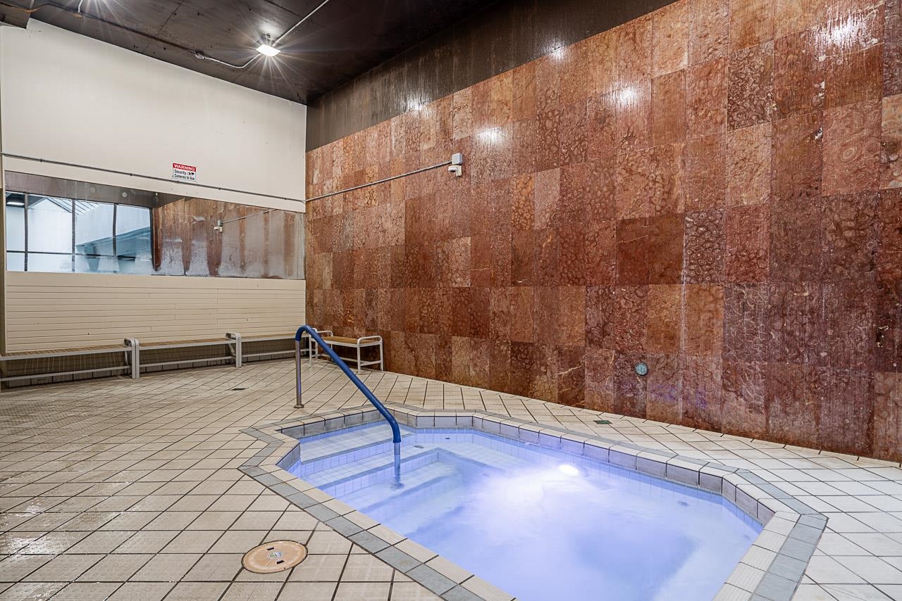 507 2020 FULLERTON AVENUE Unit: 507