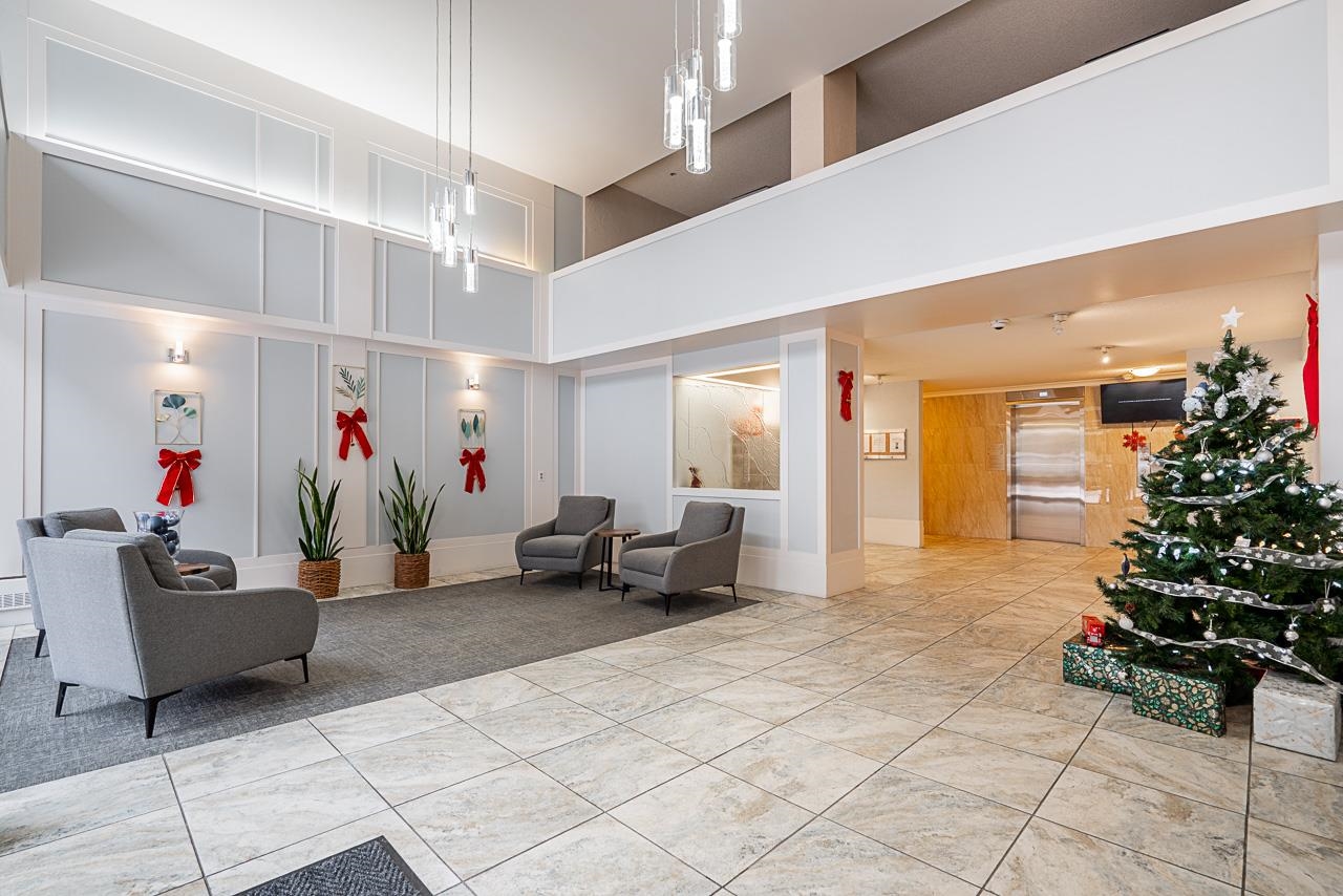 507 2020 FULLERTON AVENUE Unit: 507