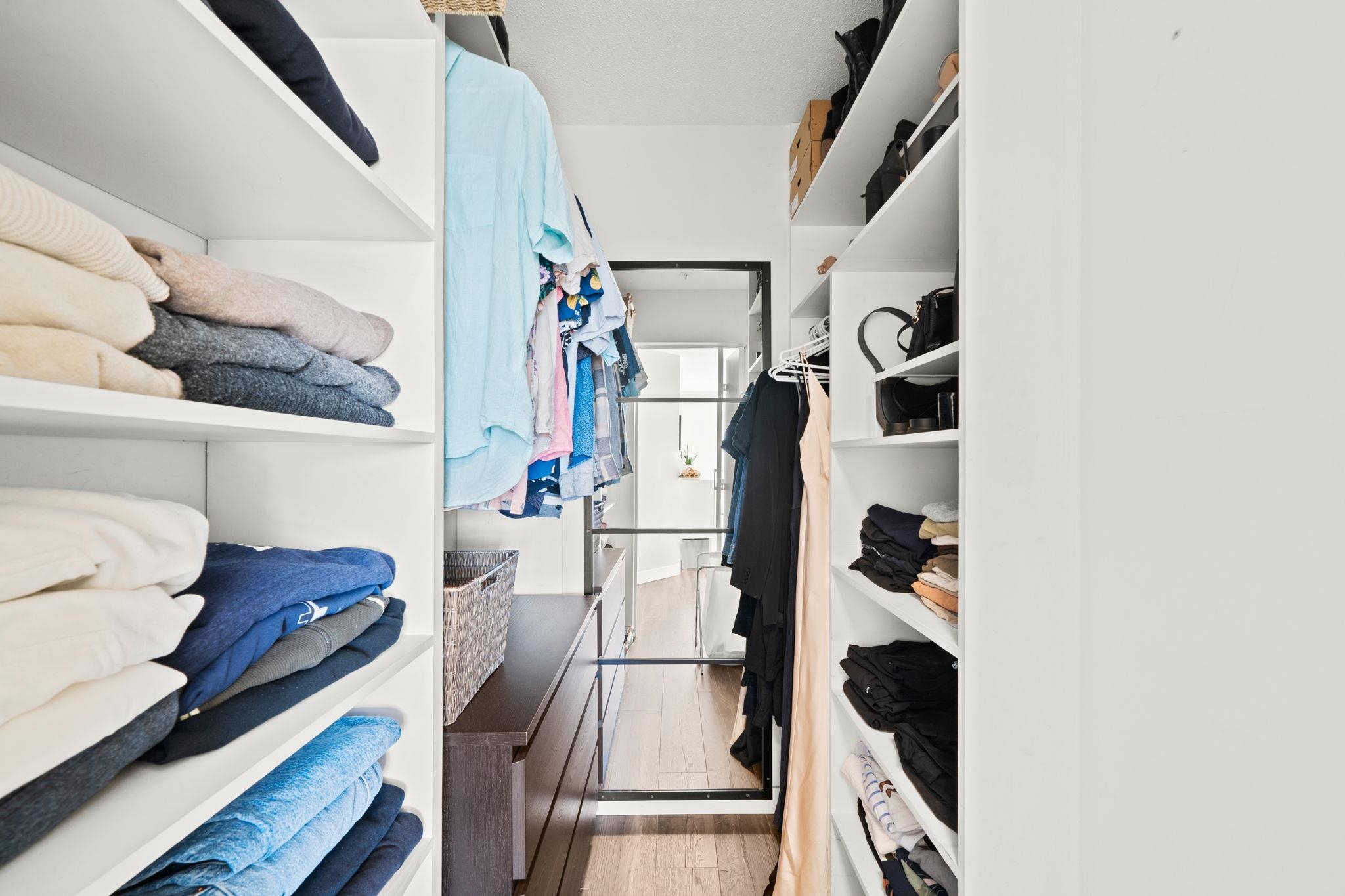 410 124 W 3RD STREET Unit: 410