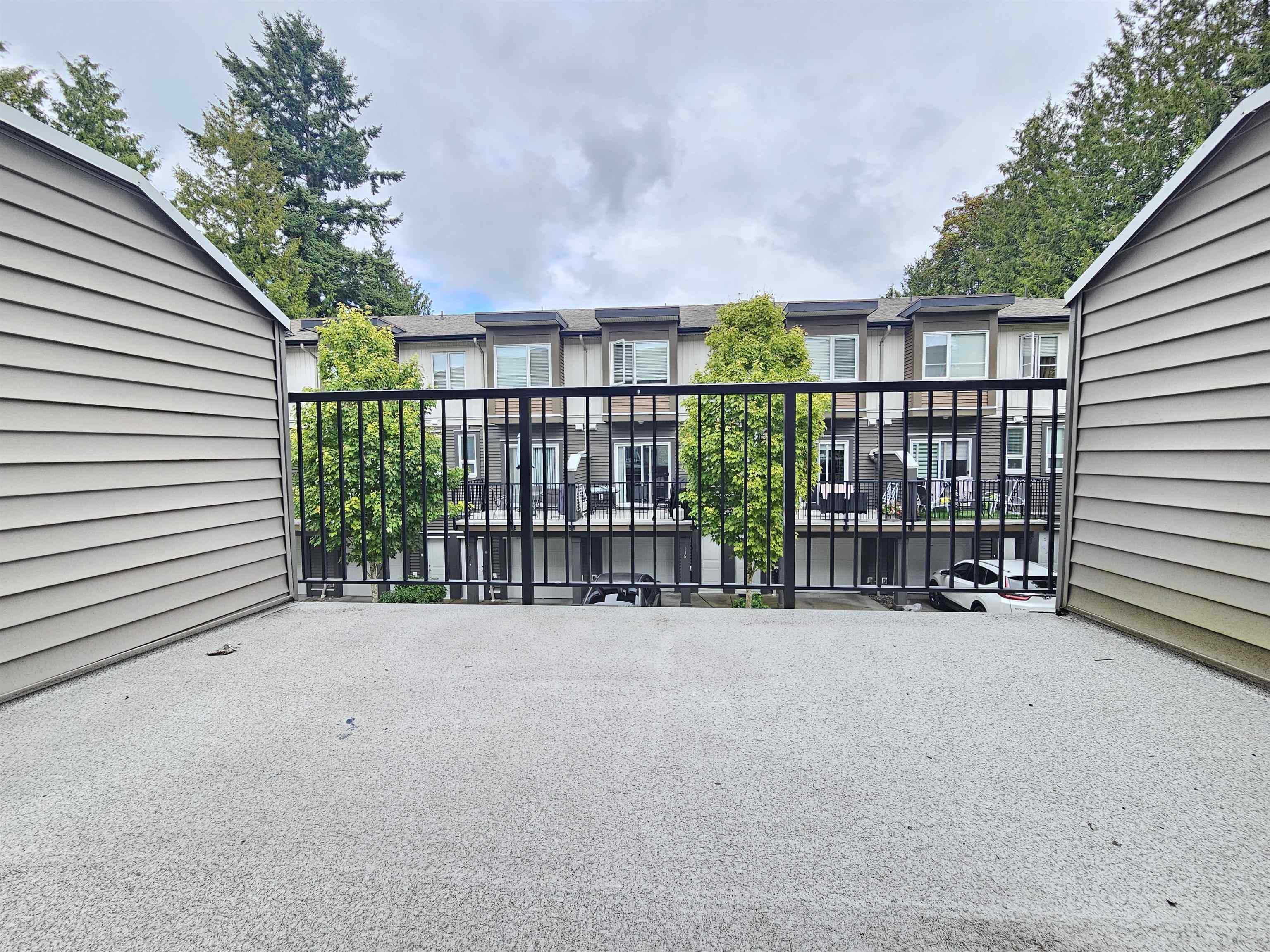 122 5888 144 STREET Unit: 122