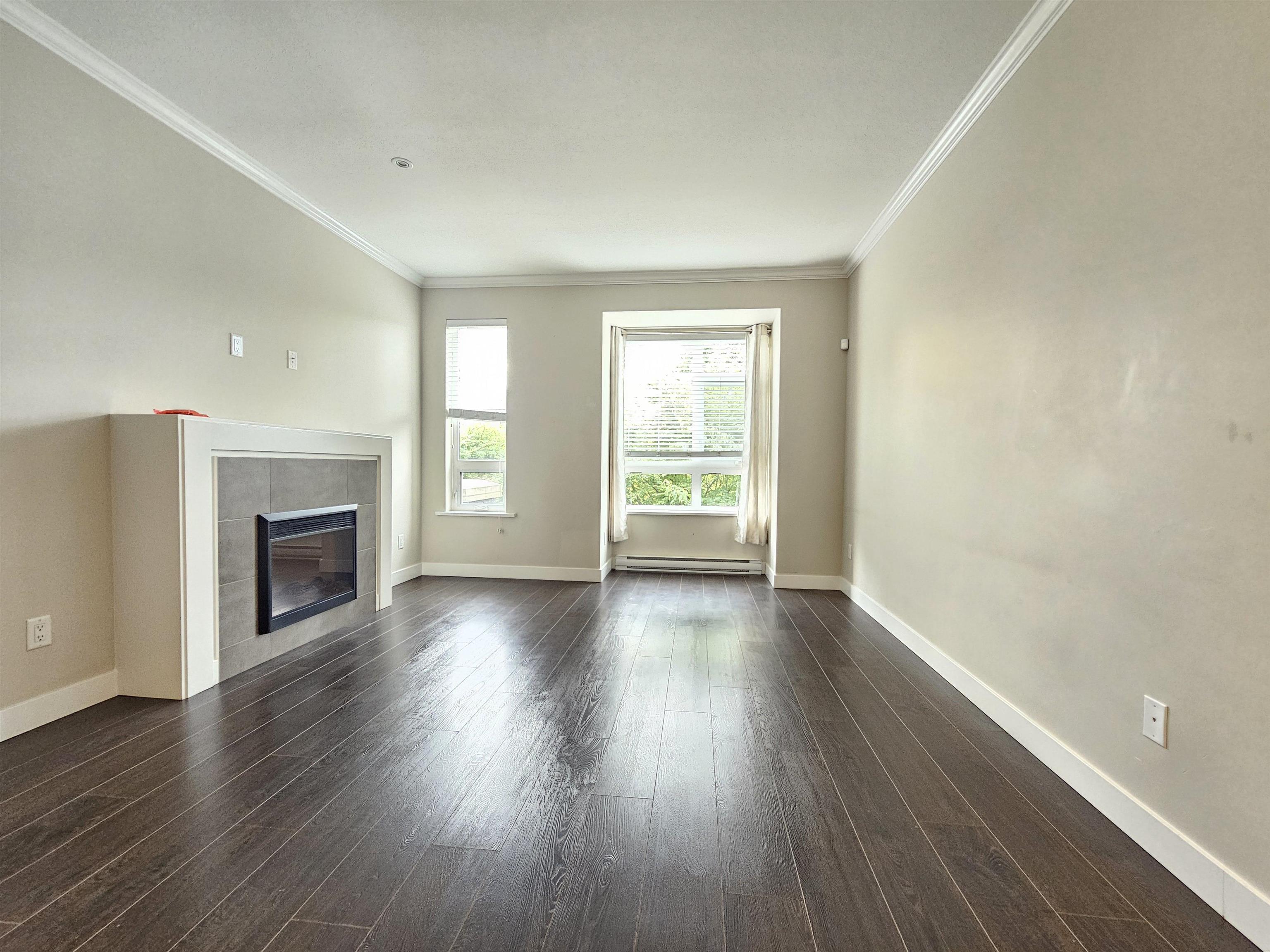 122 5888 144 STREET Unit: 122