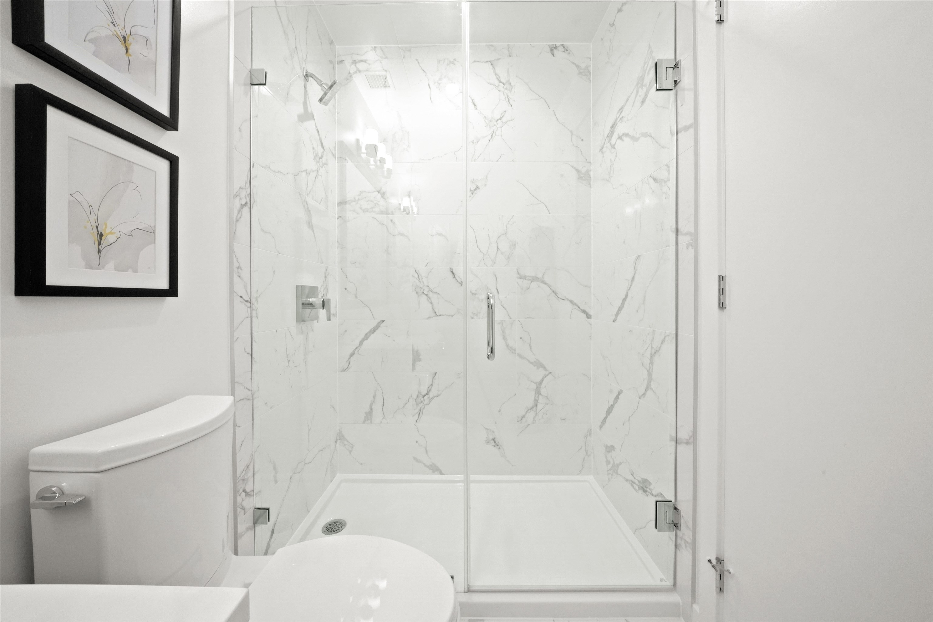 8 13350 CENTRAL AVENUE Unit: 8