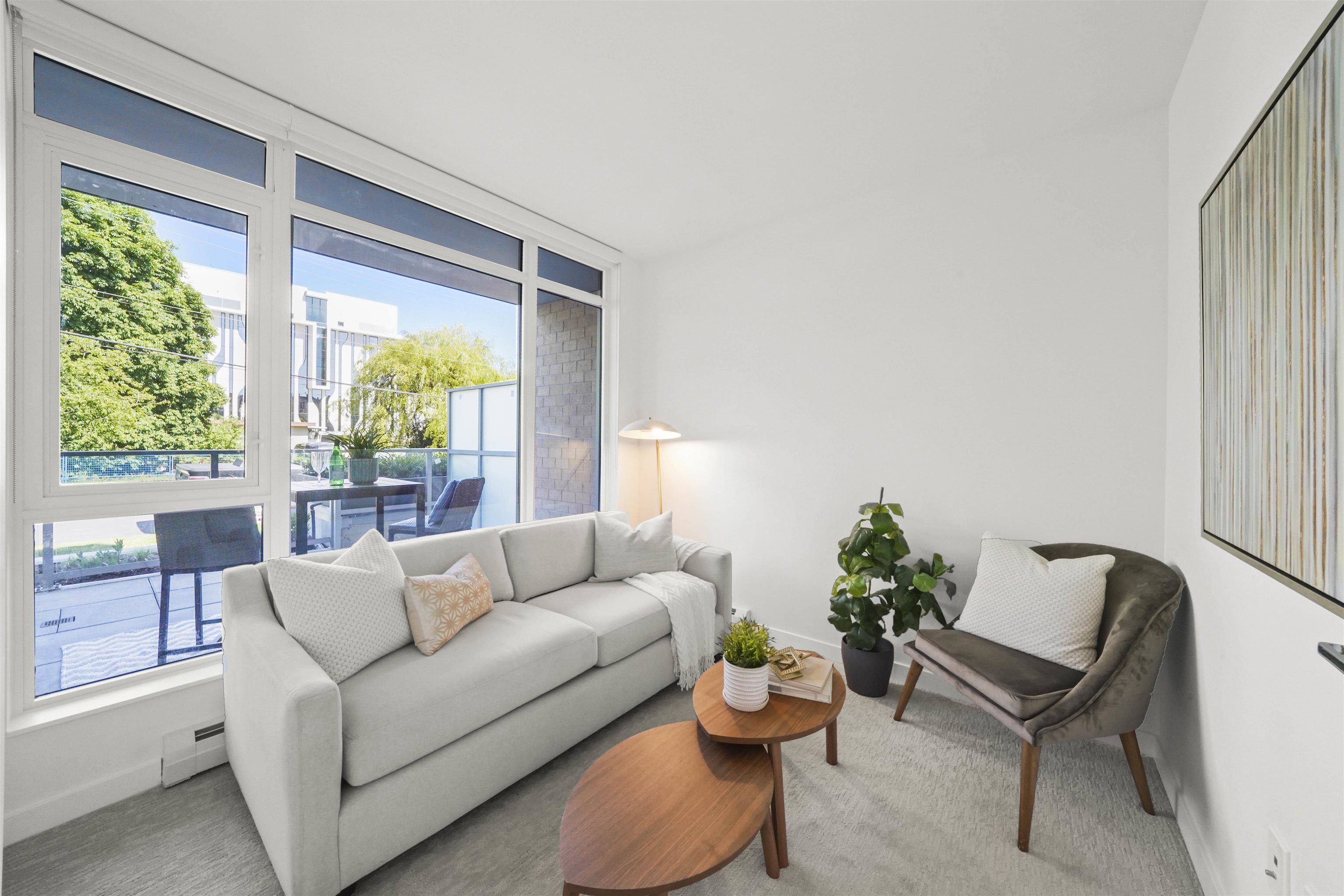 8 13350 CENTRAL AVENUE Unit: 8