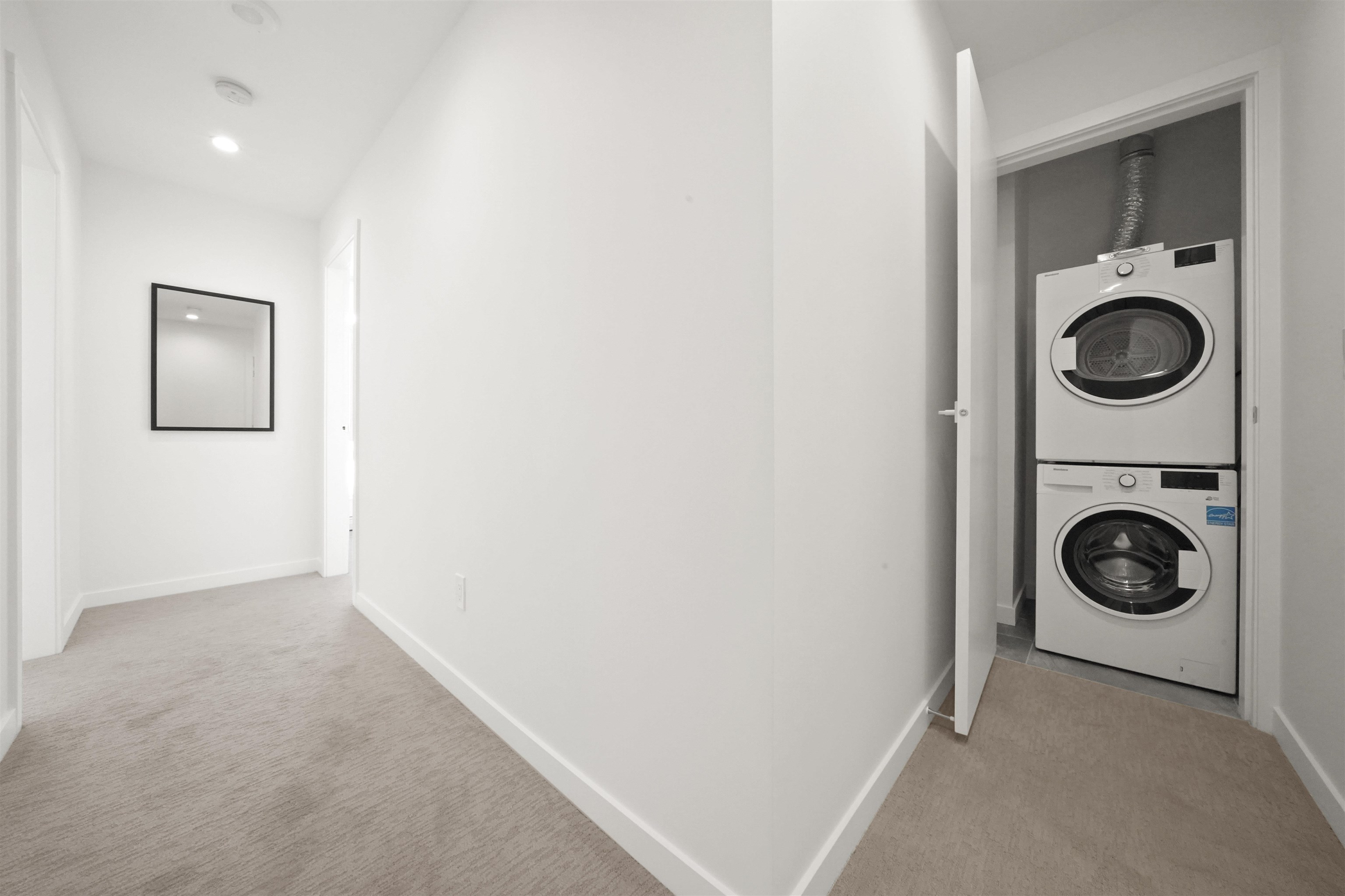 8 13350 CENTRAL AVENUE Unit: 8