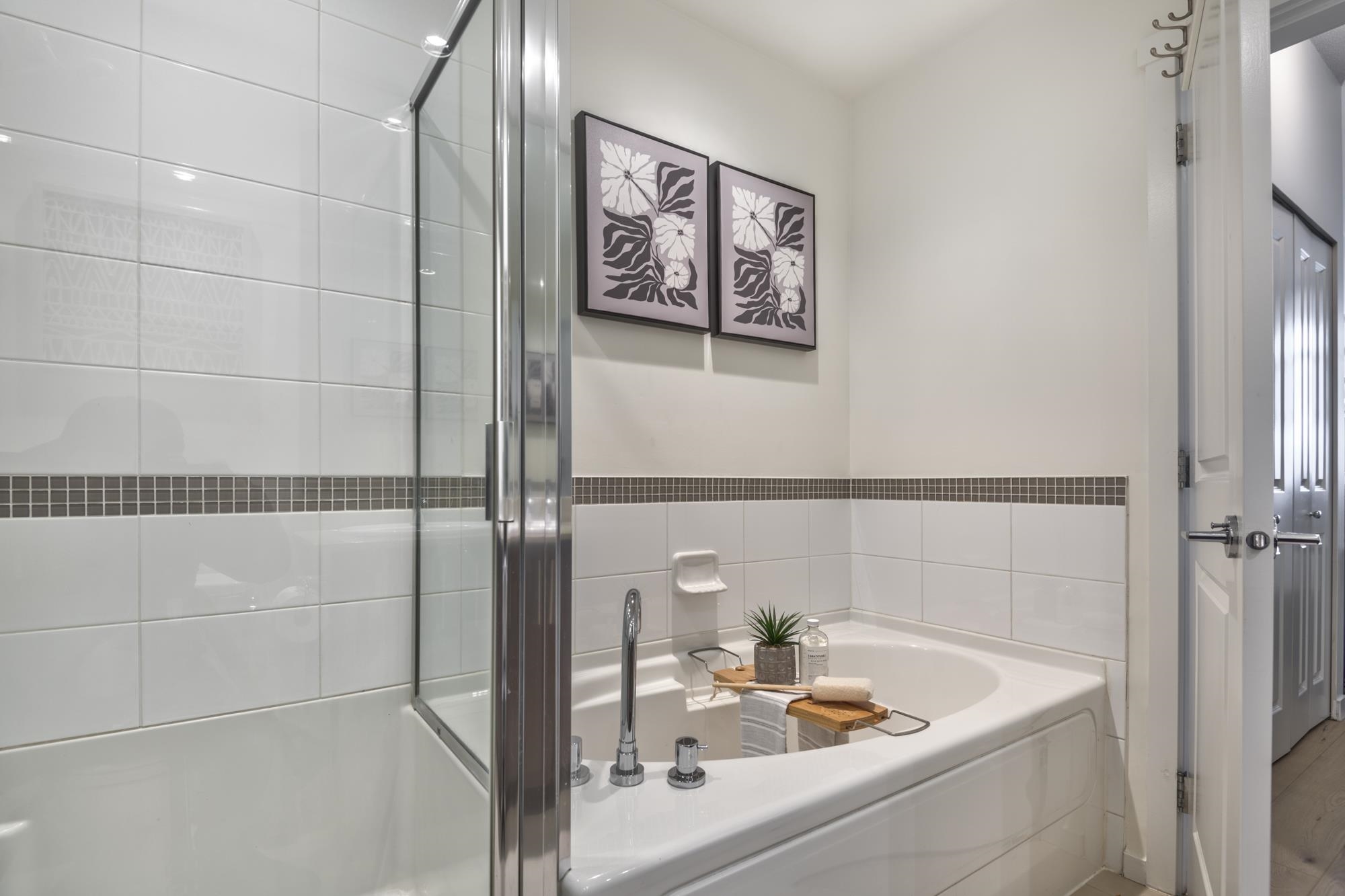 3005 2289 YUKON CRESCENT Unit: 3005