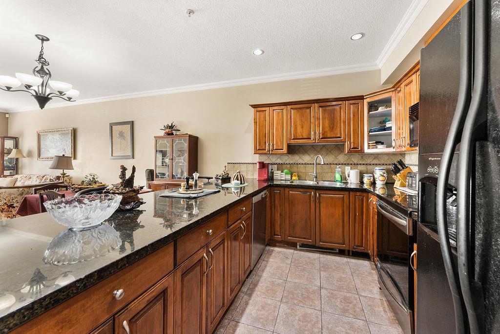 A116 33755 7TH AVENUE Unit: A116