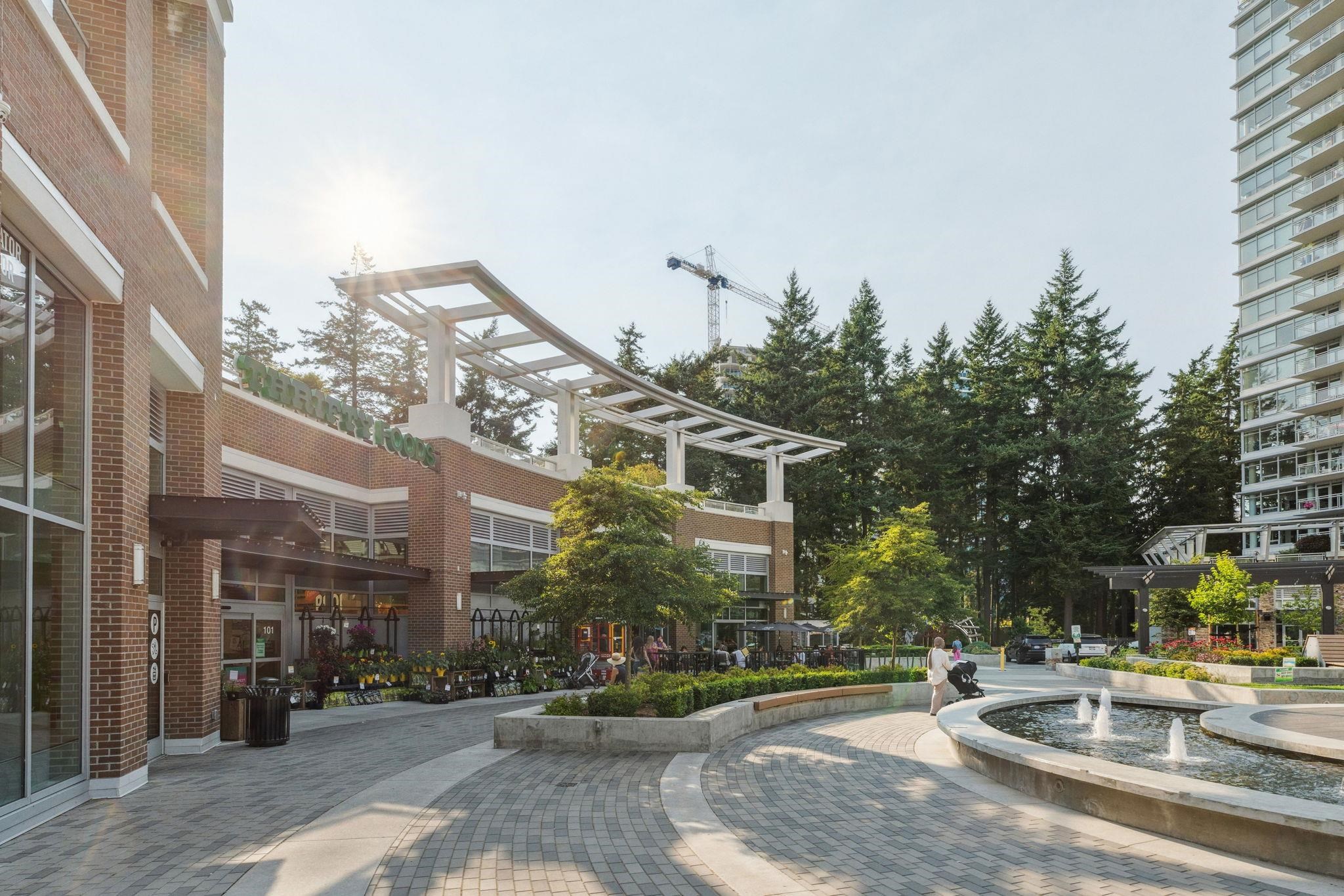 901 15165 THRIFT AVENUE Unit: 901