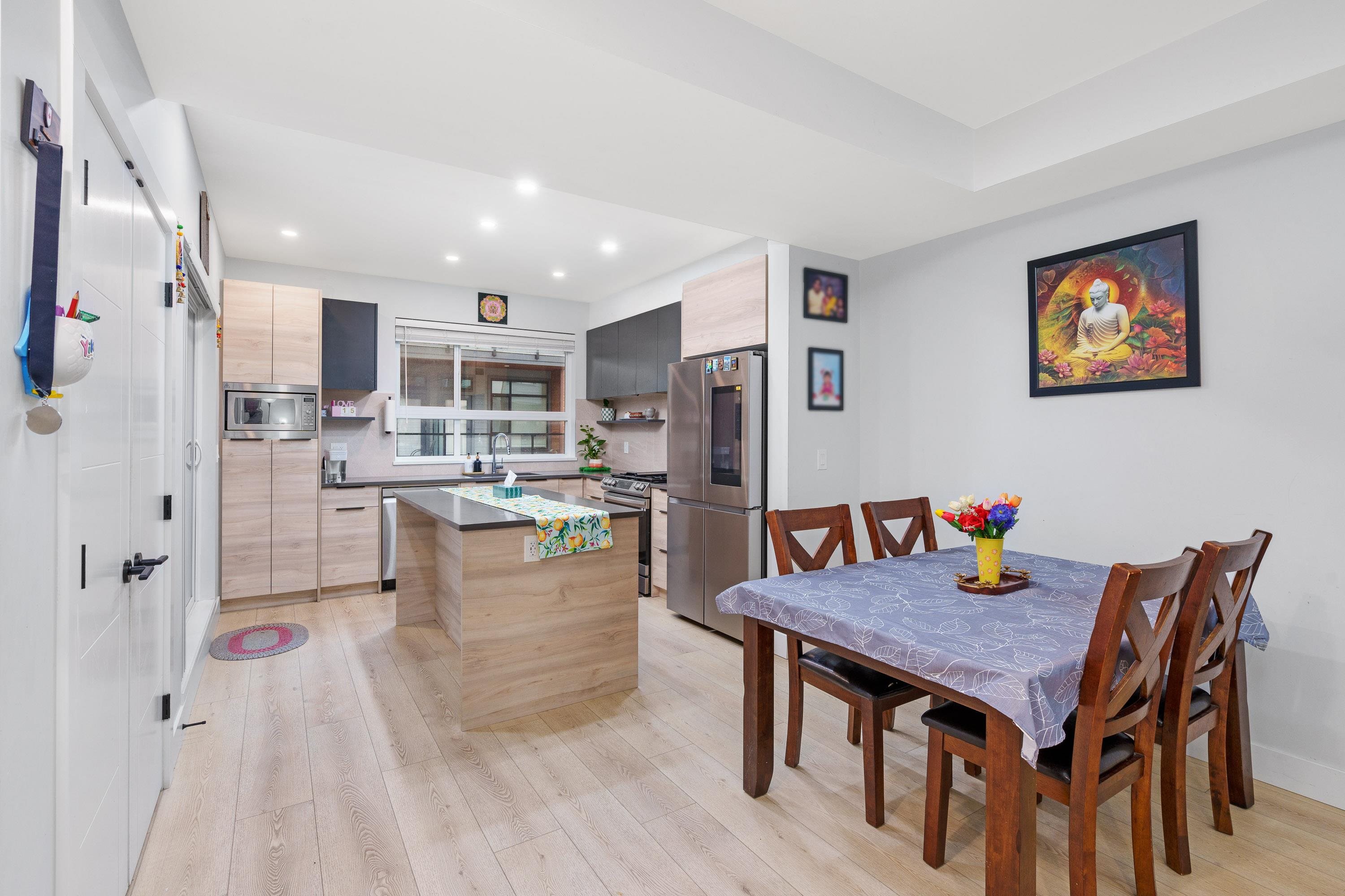 128 30530 CARDINAL AVENUE Unit: 128