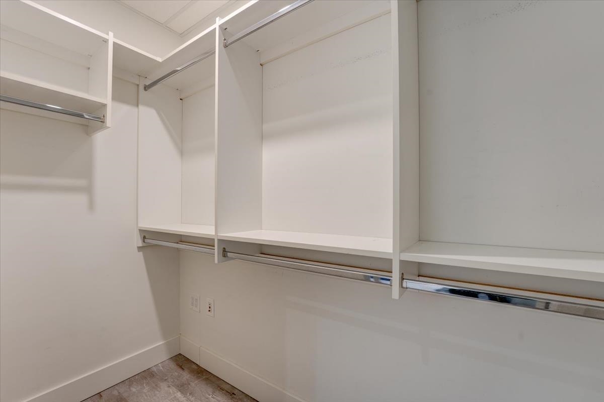 404 1633 ONTARIO STREET Unit: 404