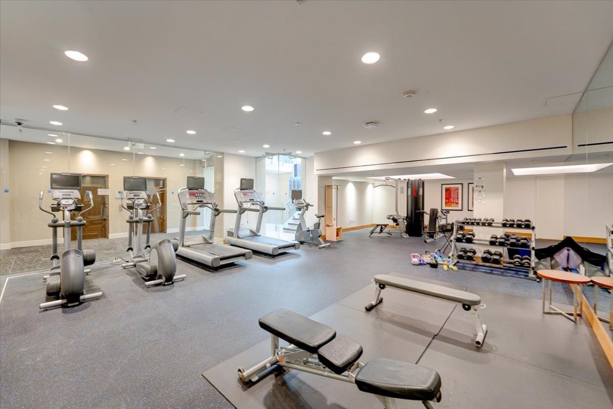 404 1633 ONTARIO STREET Unit: 404