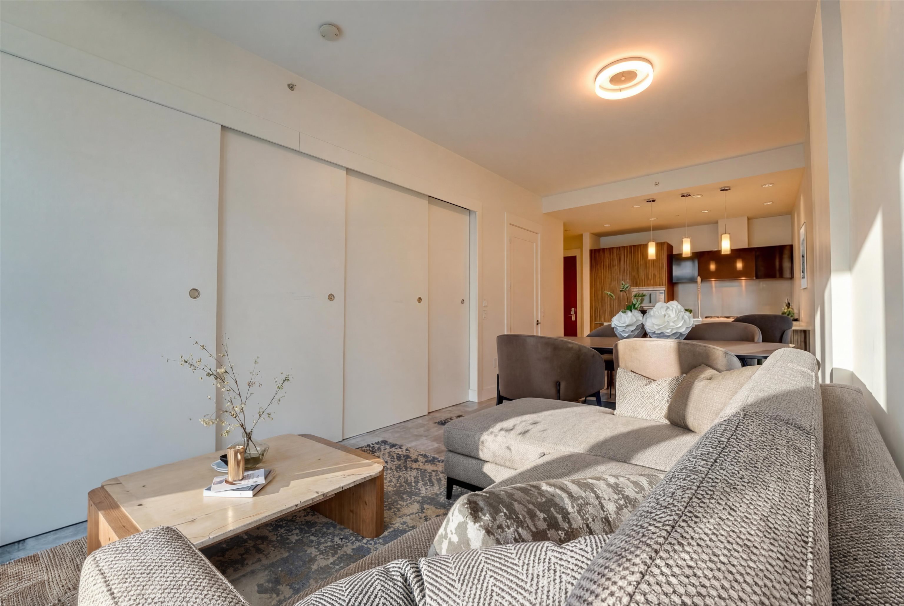 404 1633 ONTARIO STREET Unit: 404