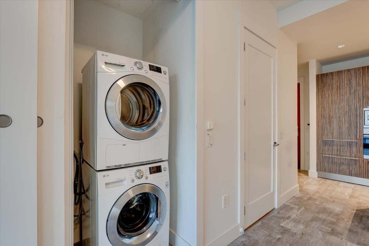 404 1633 ONTARIO STREET Unit: 404