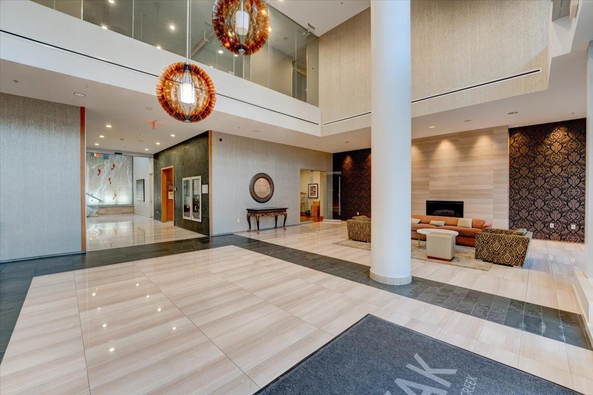 404 1633 ONTARIO STREET Unit: 404