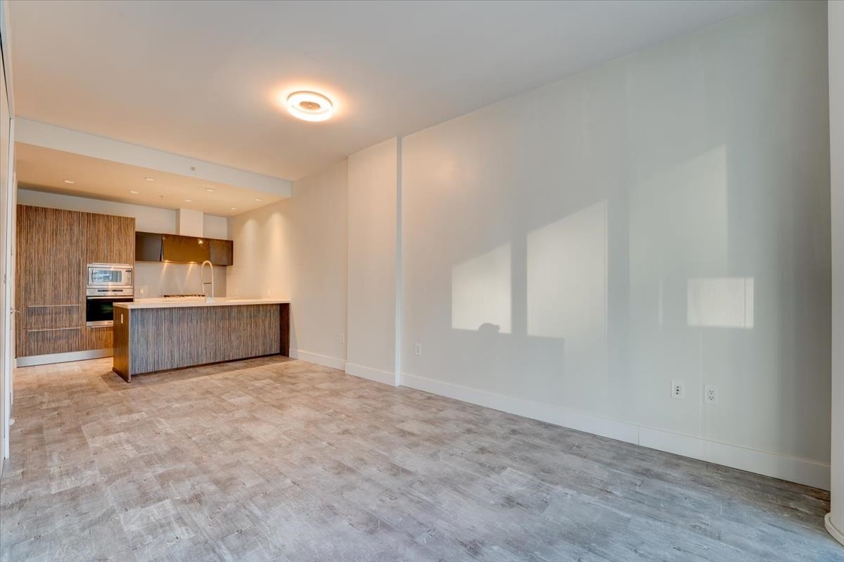 404 1633 ONTARIO STREET Unit: 404