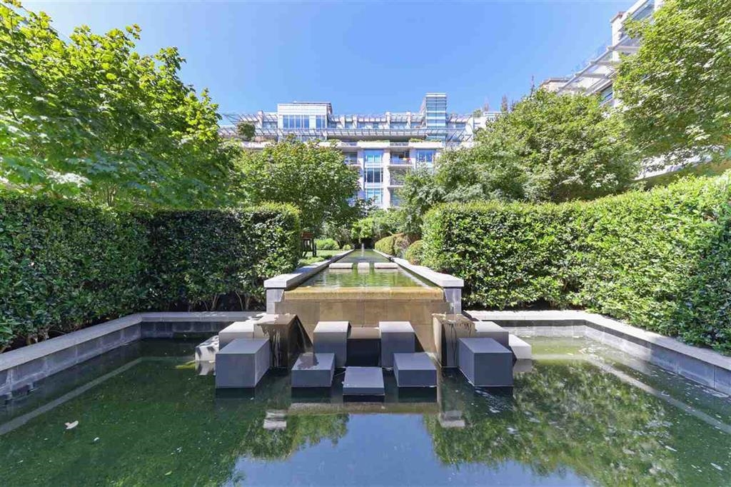 404 1633 ONTARIO STREET Unit: 404