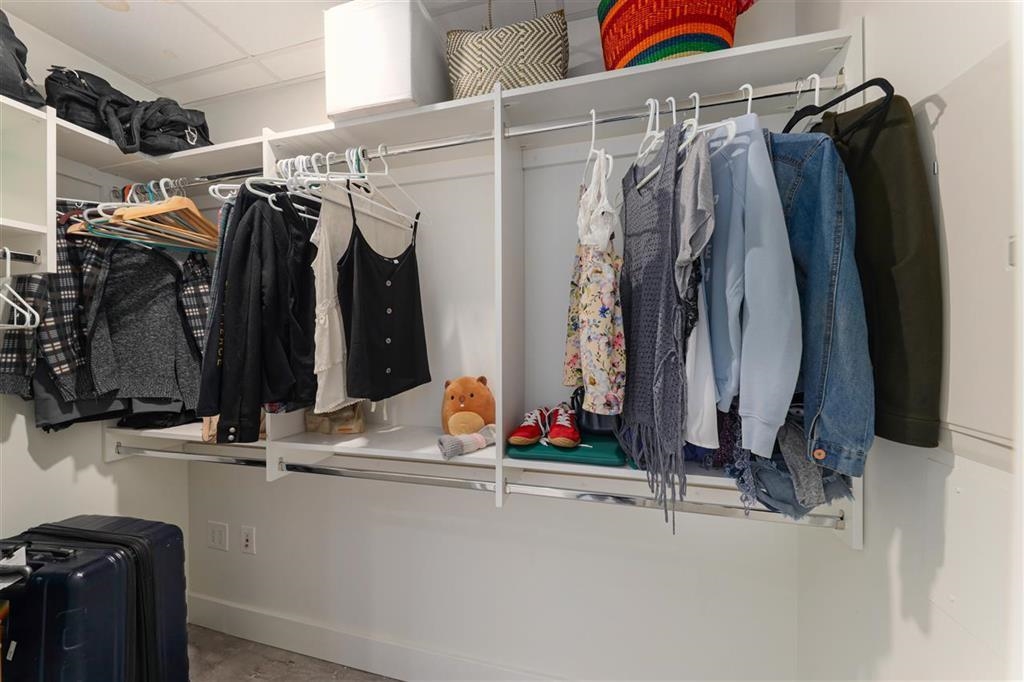 404 1633 ONTARIO STREET Unit: 404