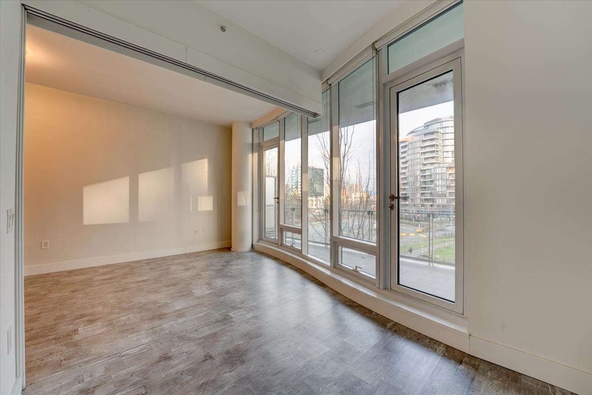 404 1633 ONTARIO STREET Unit: 404