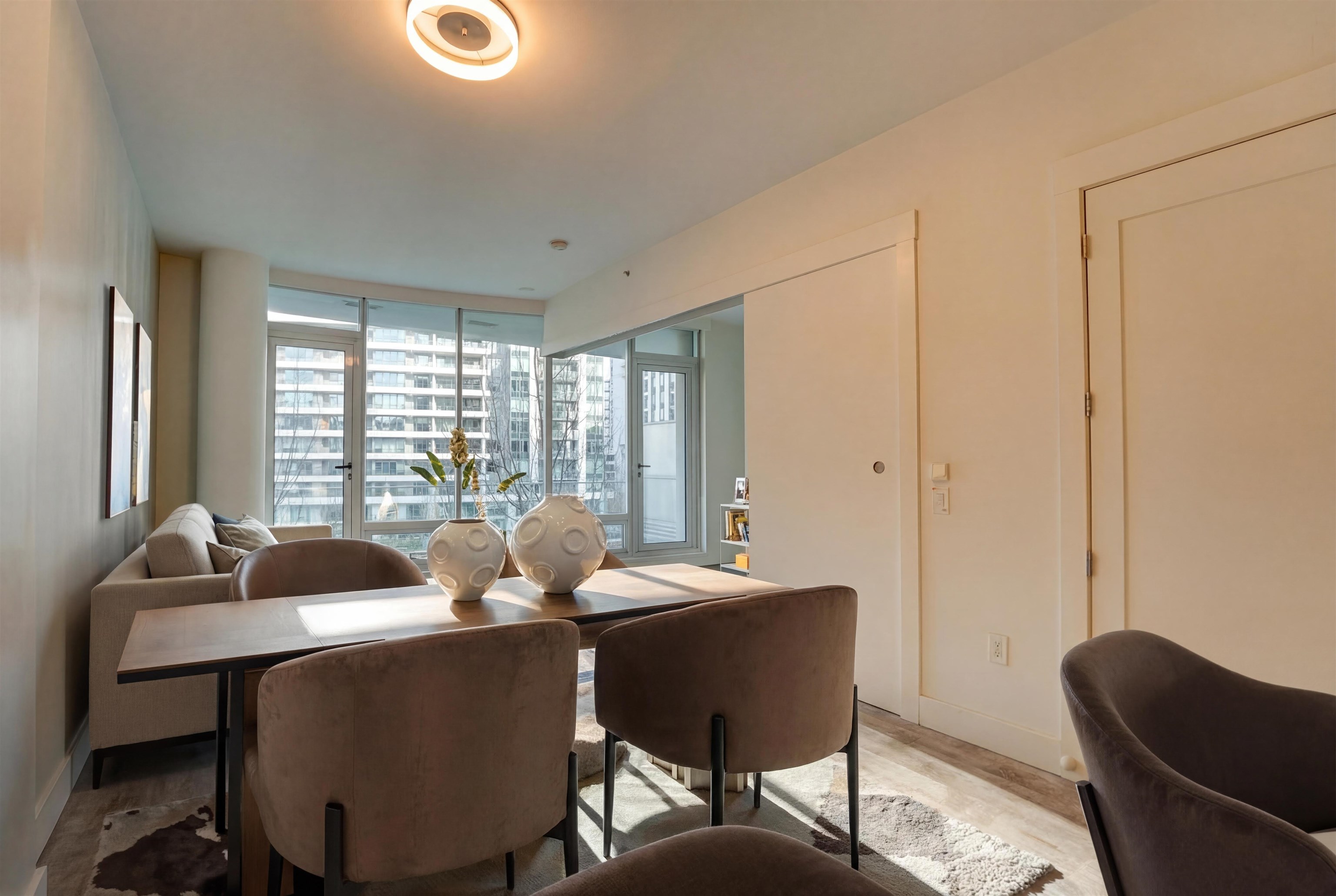 404 1633 ONTARIO STREET Unit: 404