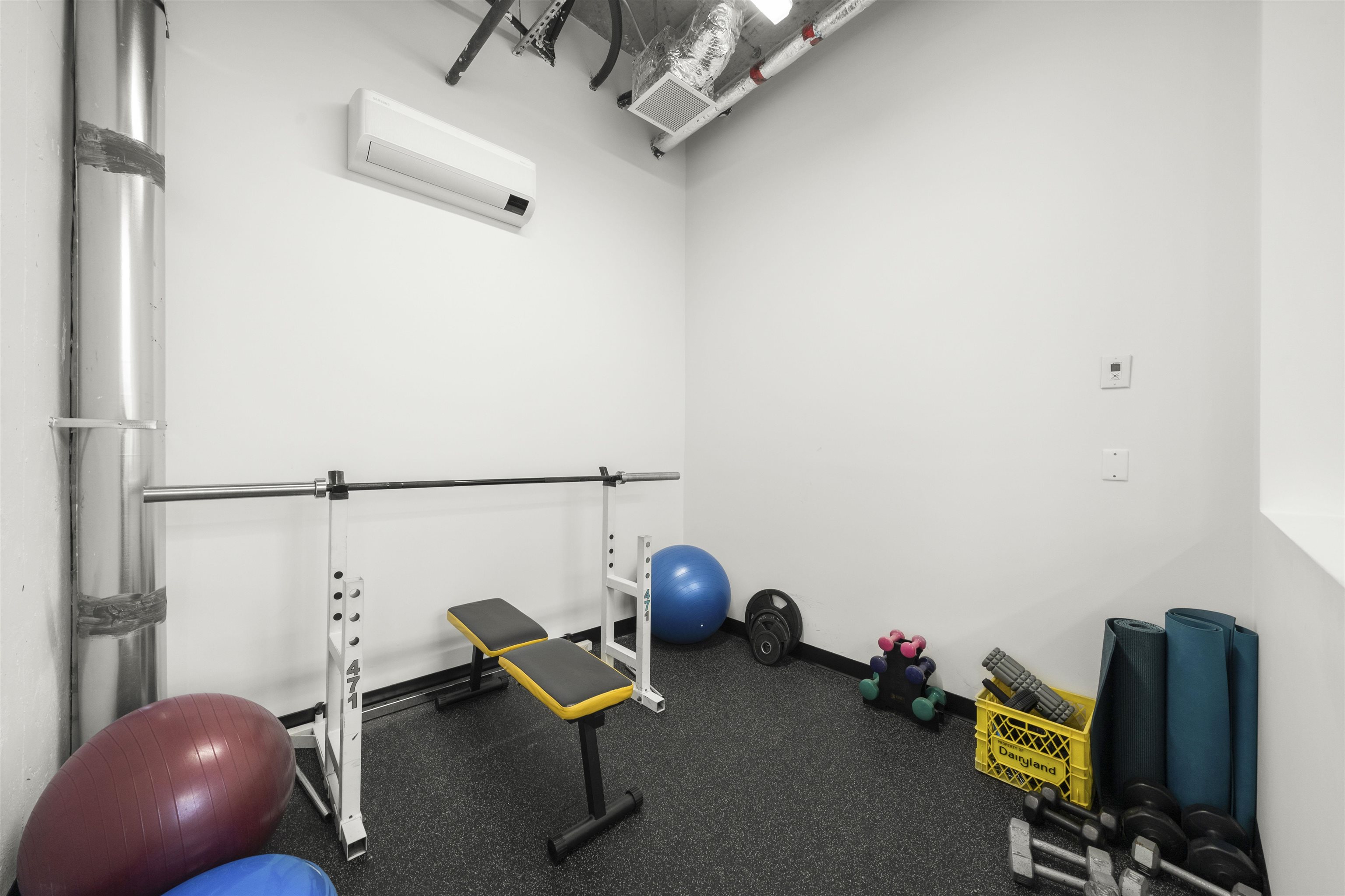 201 2446 SHAUGHNESSY STREET Unit: 201