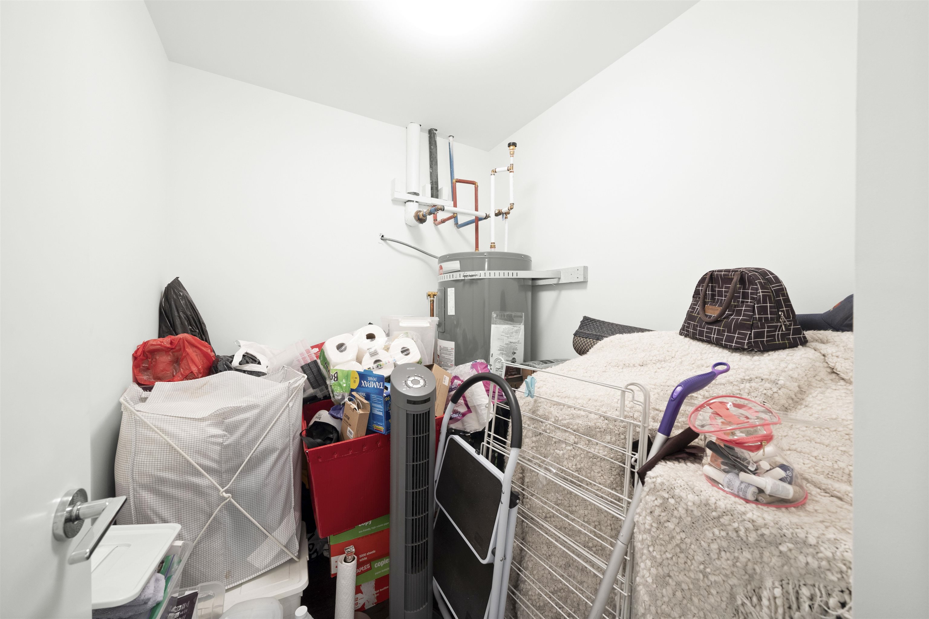 201 2446 SHAUGHNESSY STREET Unit: 201