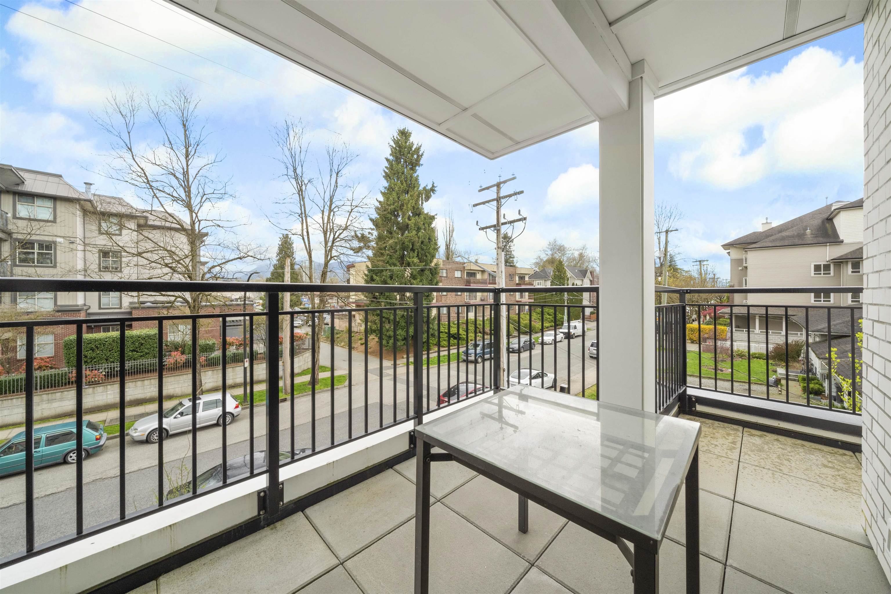 201 2446 SHAUGHNESSY STREET Unit: 201