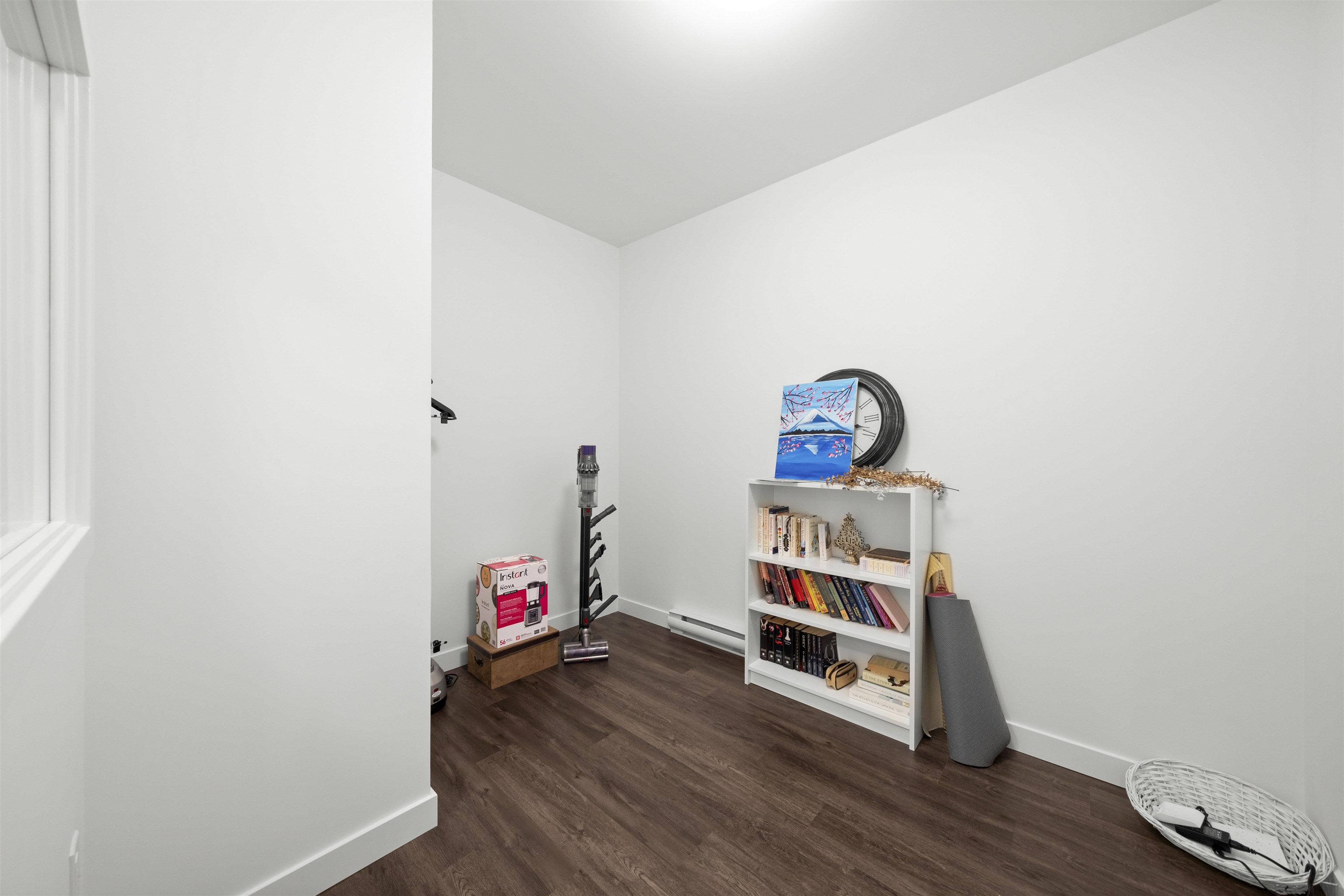 201 2446 SHAUGHNESSY STREET Unit: 201