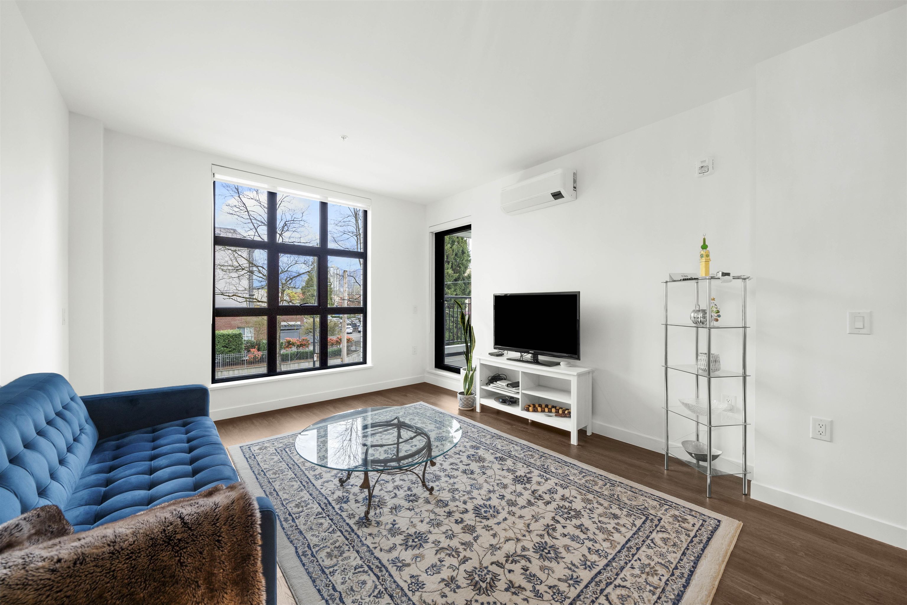 201 2446 SHAUGHNESSY STREET Unit: 201