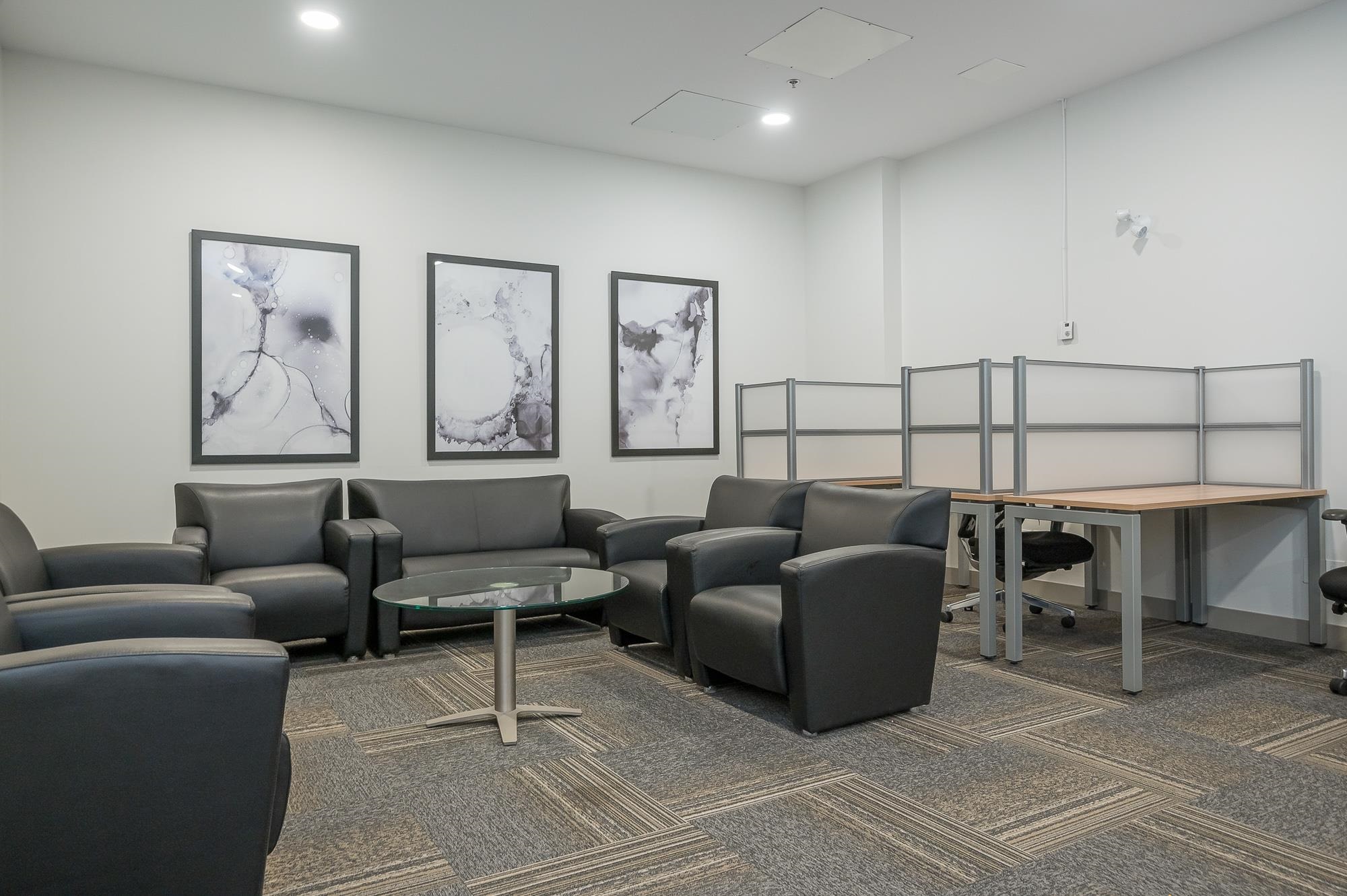 514 2493 MONTROSE AVENUE Unit: 514