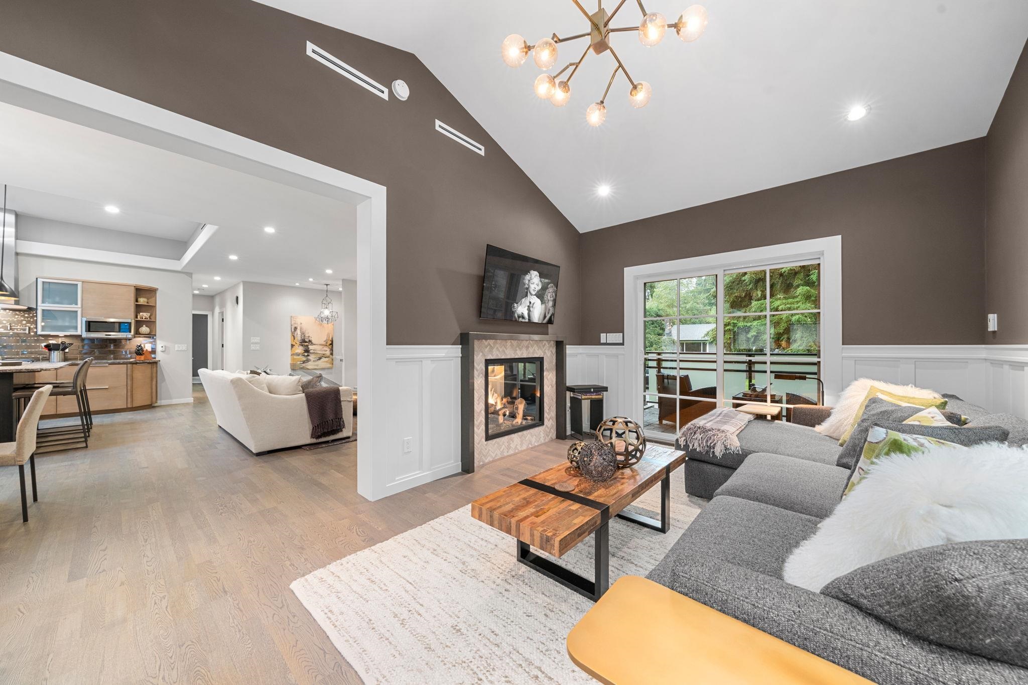 2140 PEMBERTON AVENUE