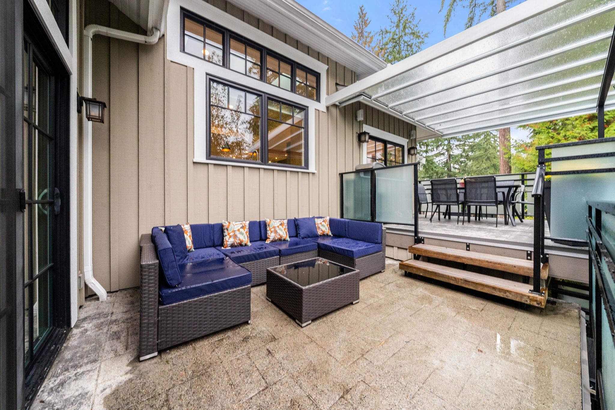 2140 PEMBERTON AVENUE