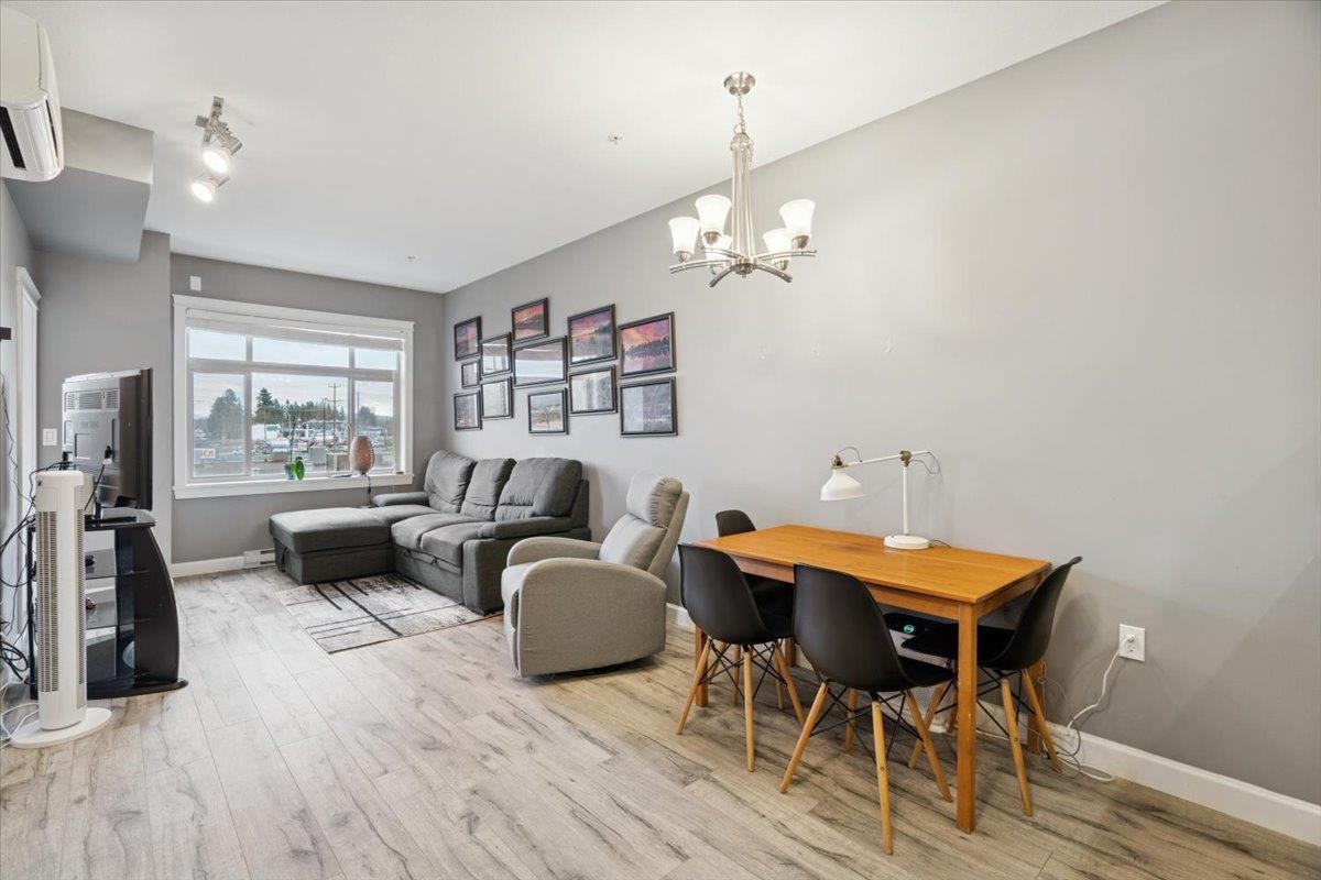 208 12566 190A STREET Unit: 208