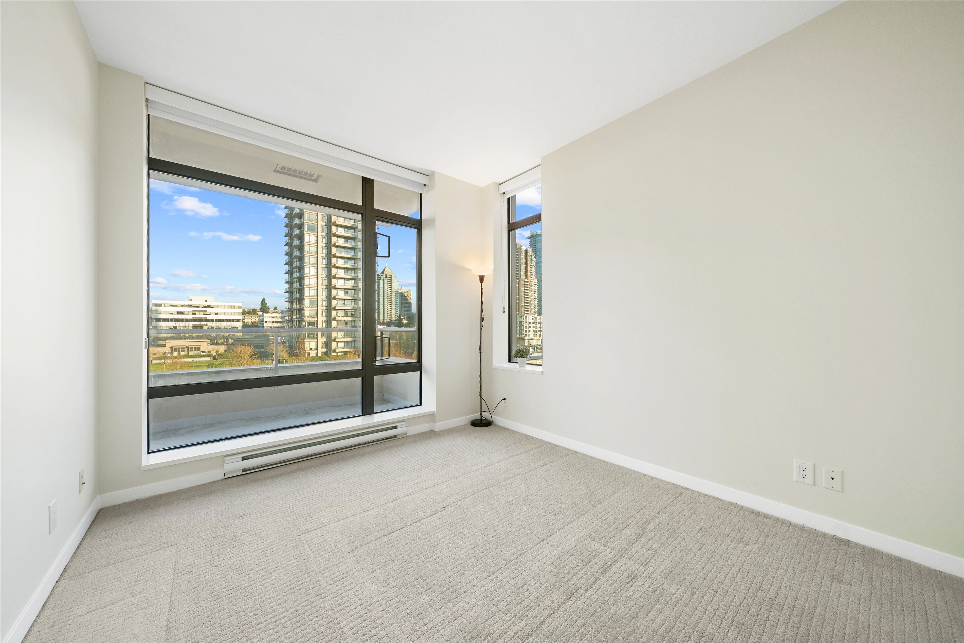 605 2345 MADISON AVENUE Unit: 605