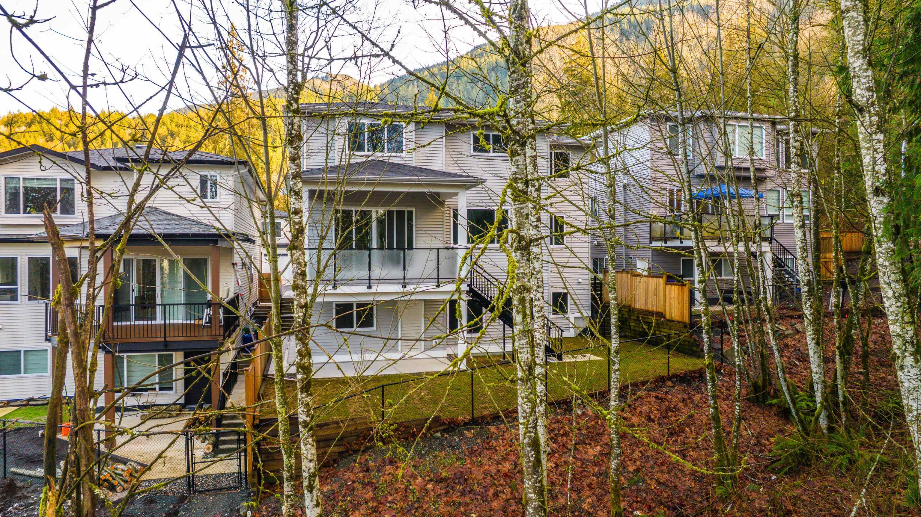 9 7138 MARBLE HILL ROAD Unit: 9