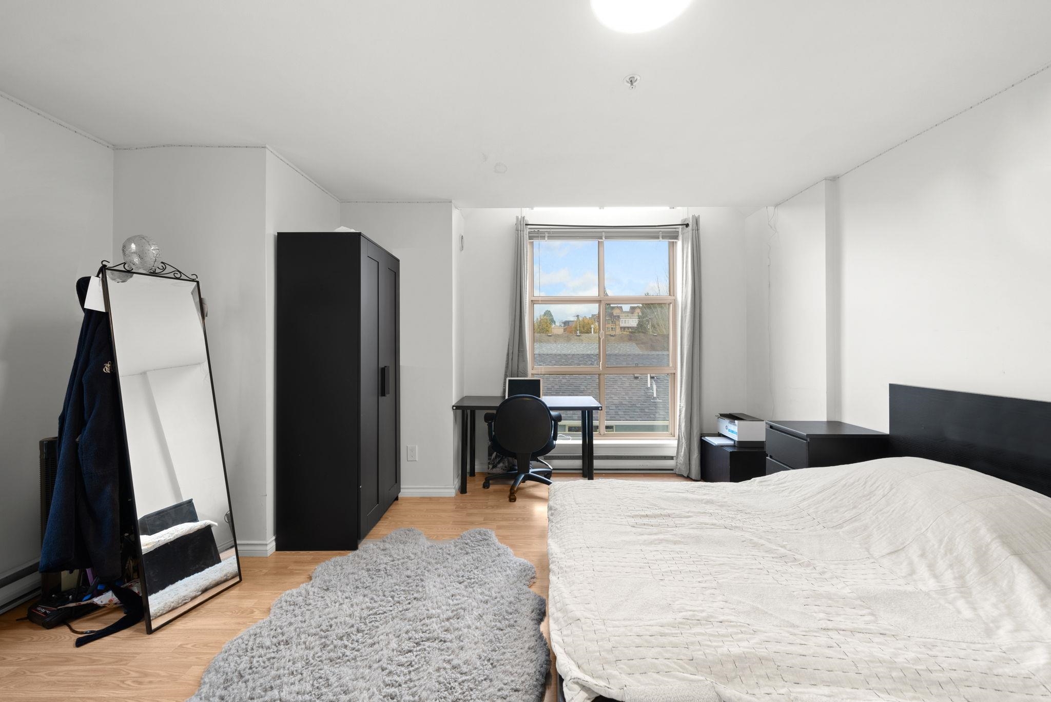 25 2378 RINDALL AVENUE Unit: 25