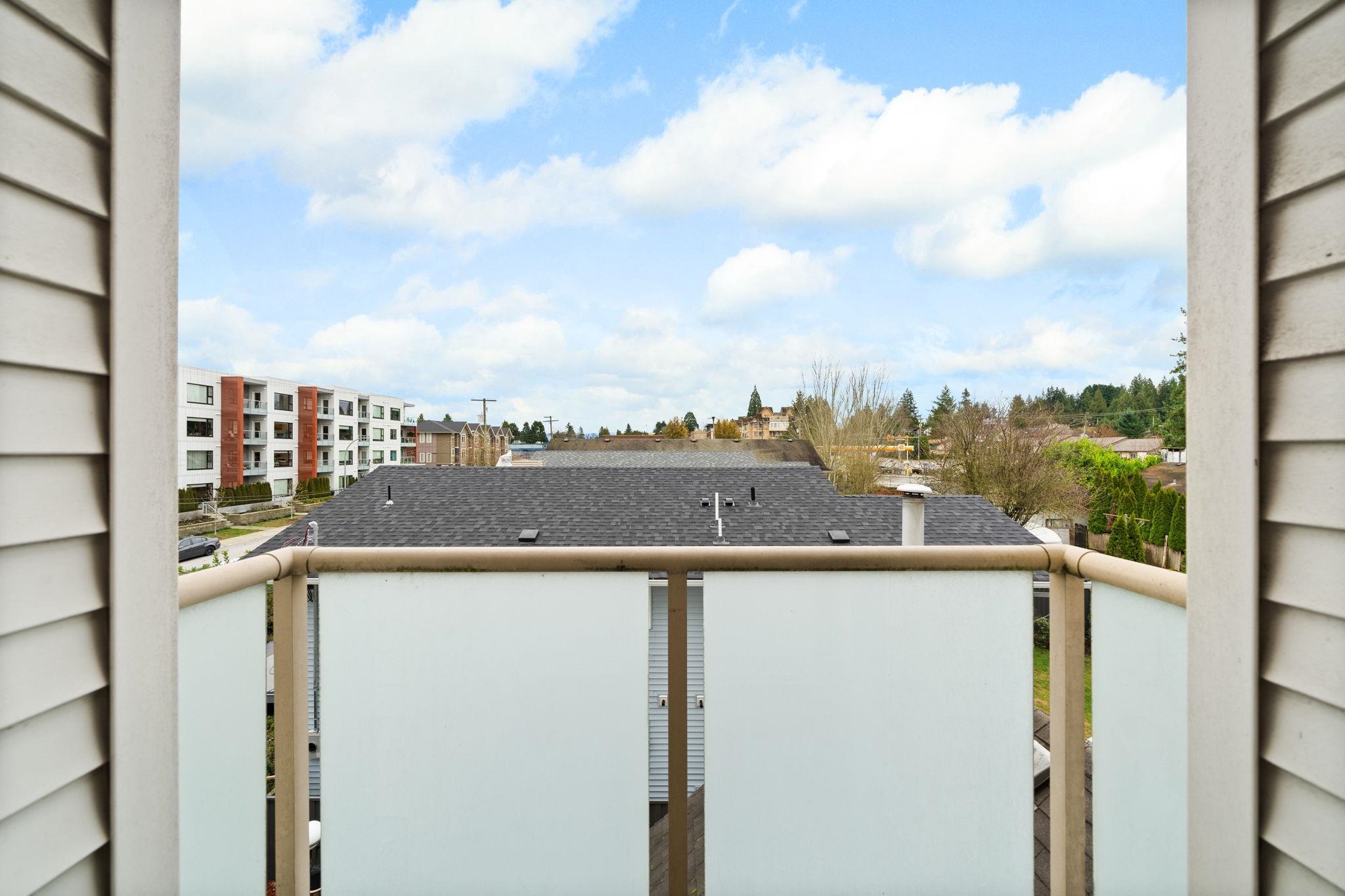 25 2378 RINDALL AVENUE Unit: 25