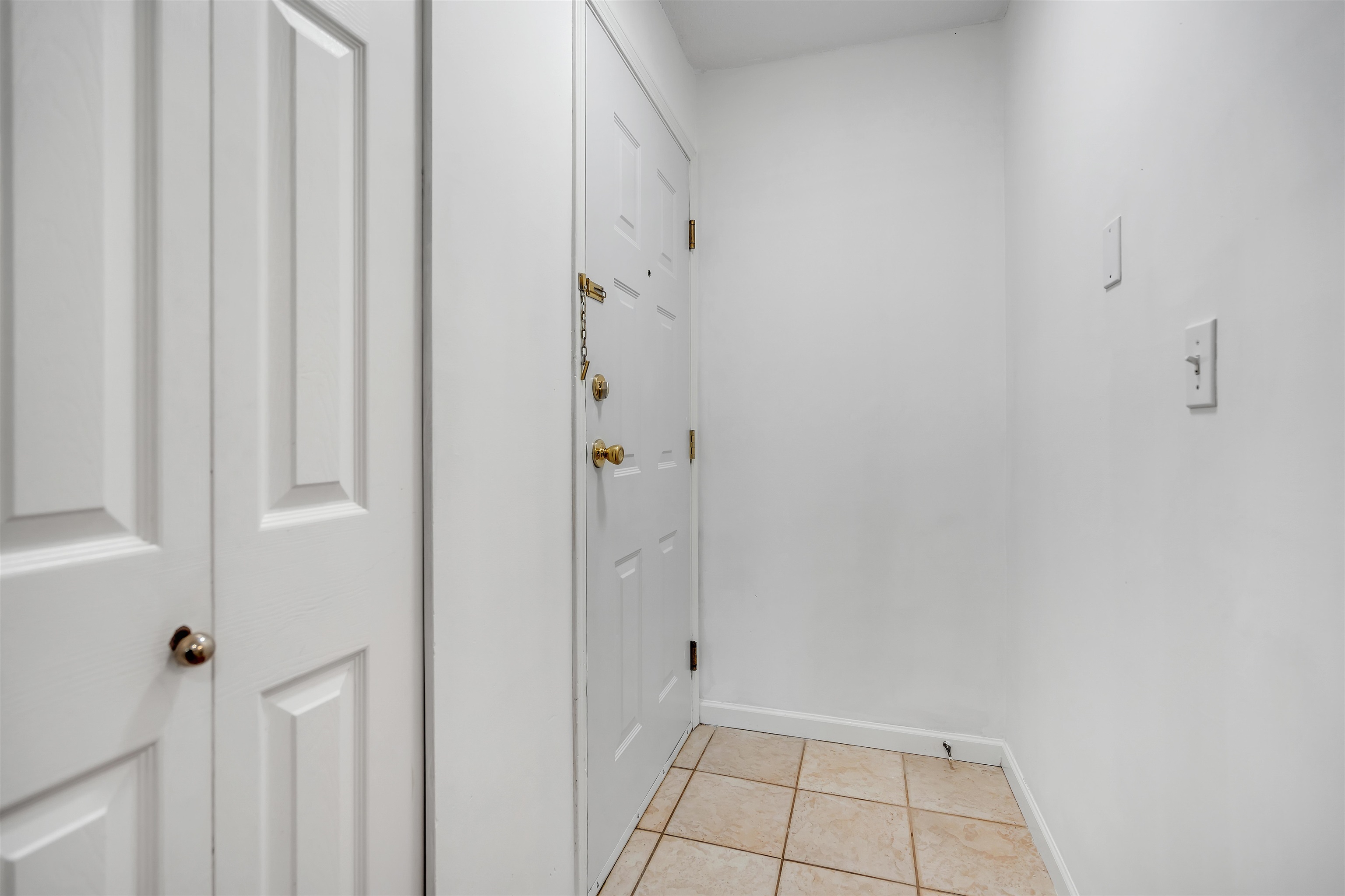 313 13780 76 AVENUE Unit: 313