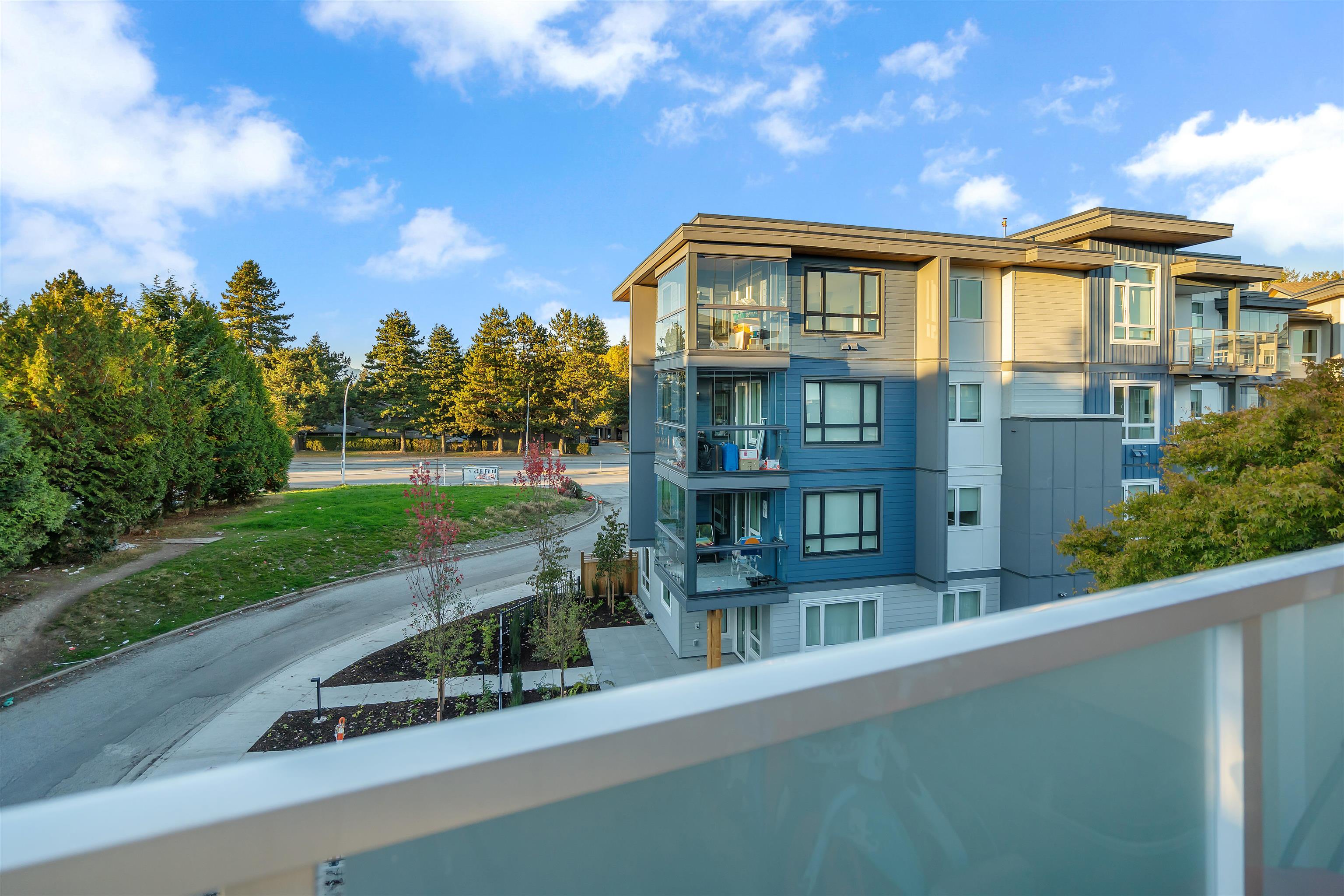 313 13780 76 AVENUE Unit: 313