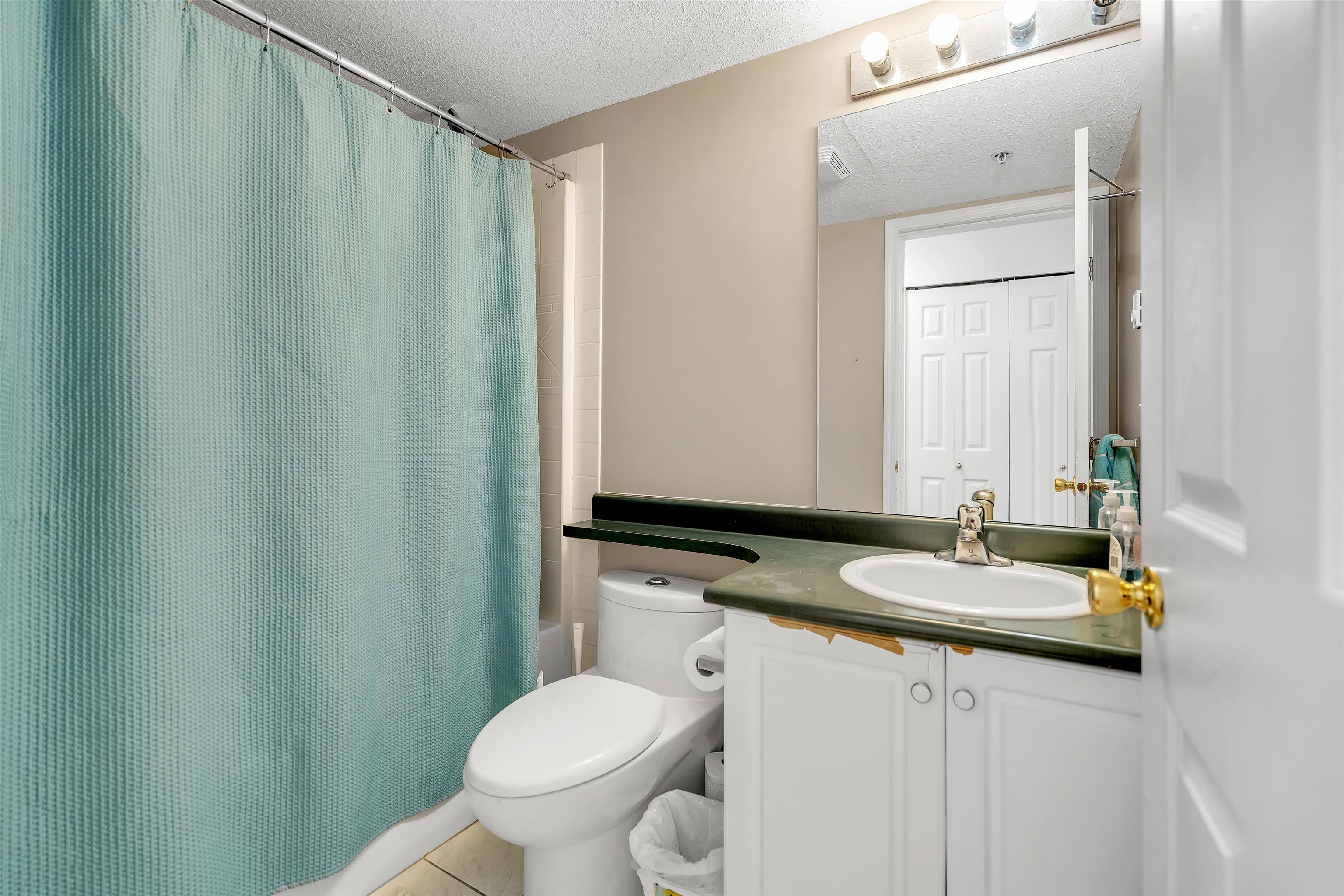 313 13780 76 AVENUE Unit: 313