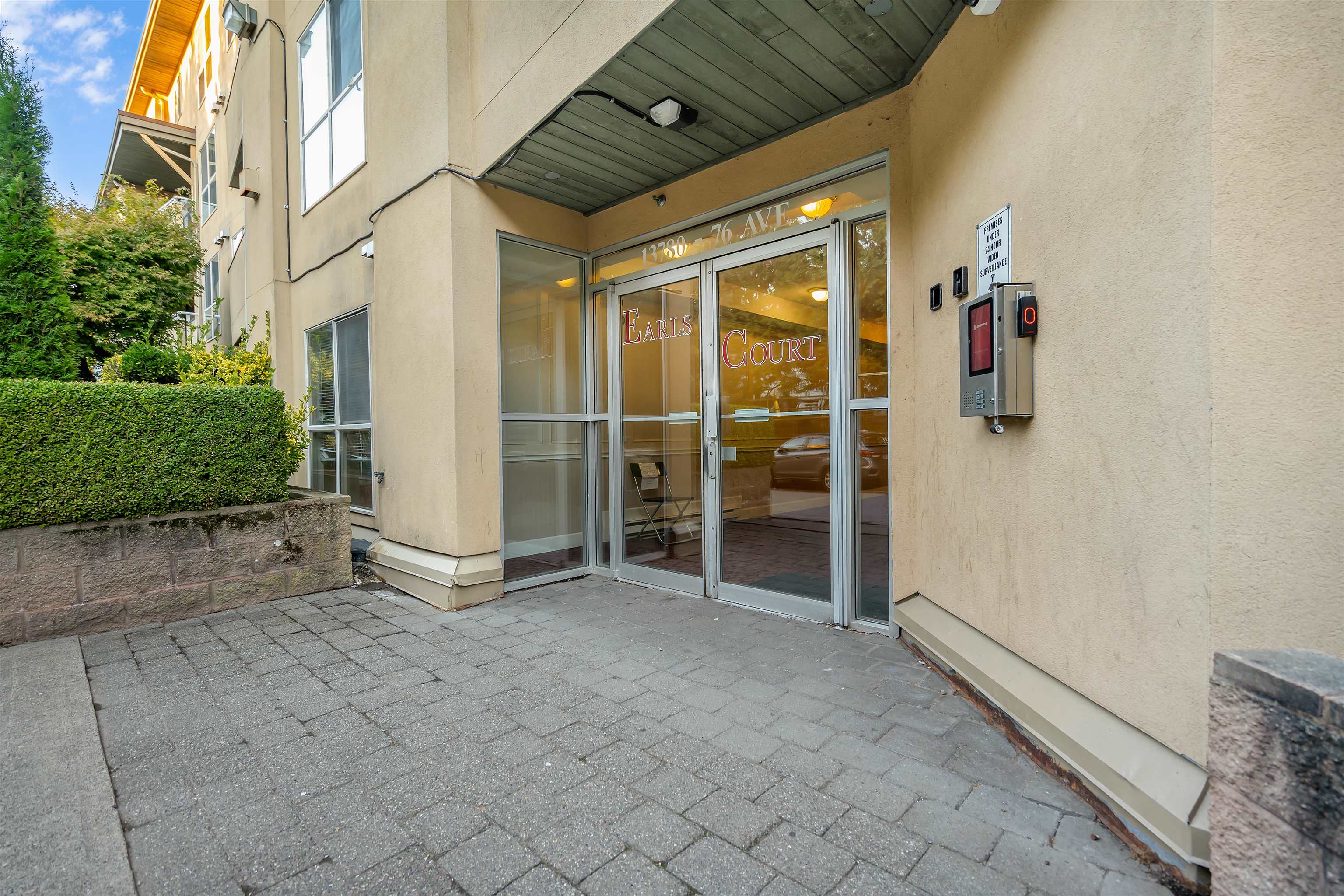 313 13780 76 AVENUE Unit: 313