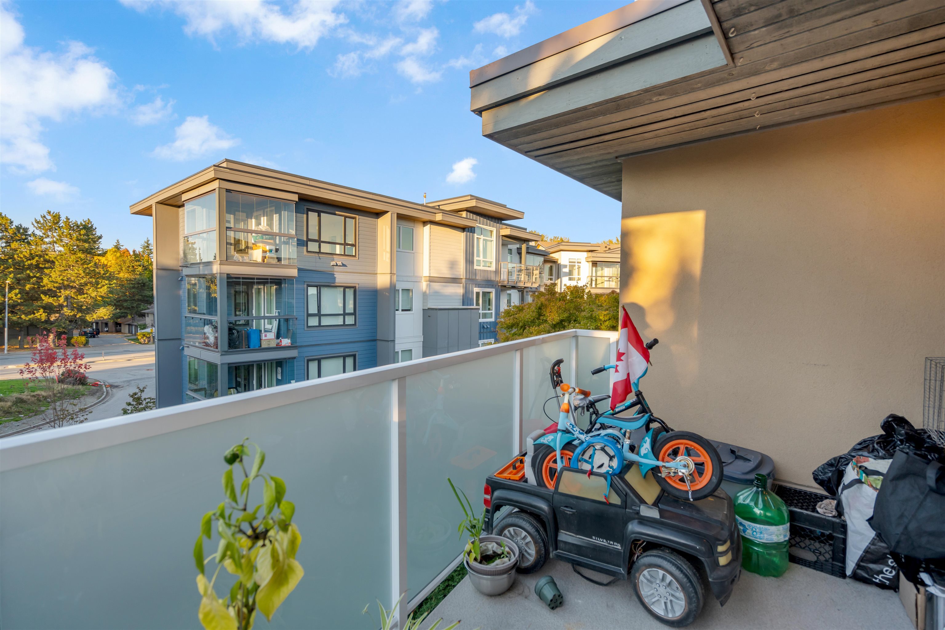 313 13780 76 AVENUE Unit: 313