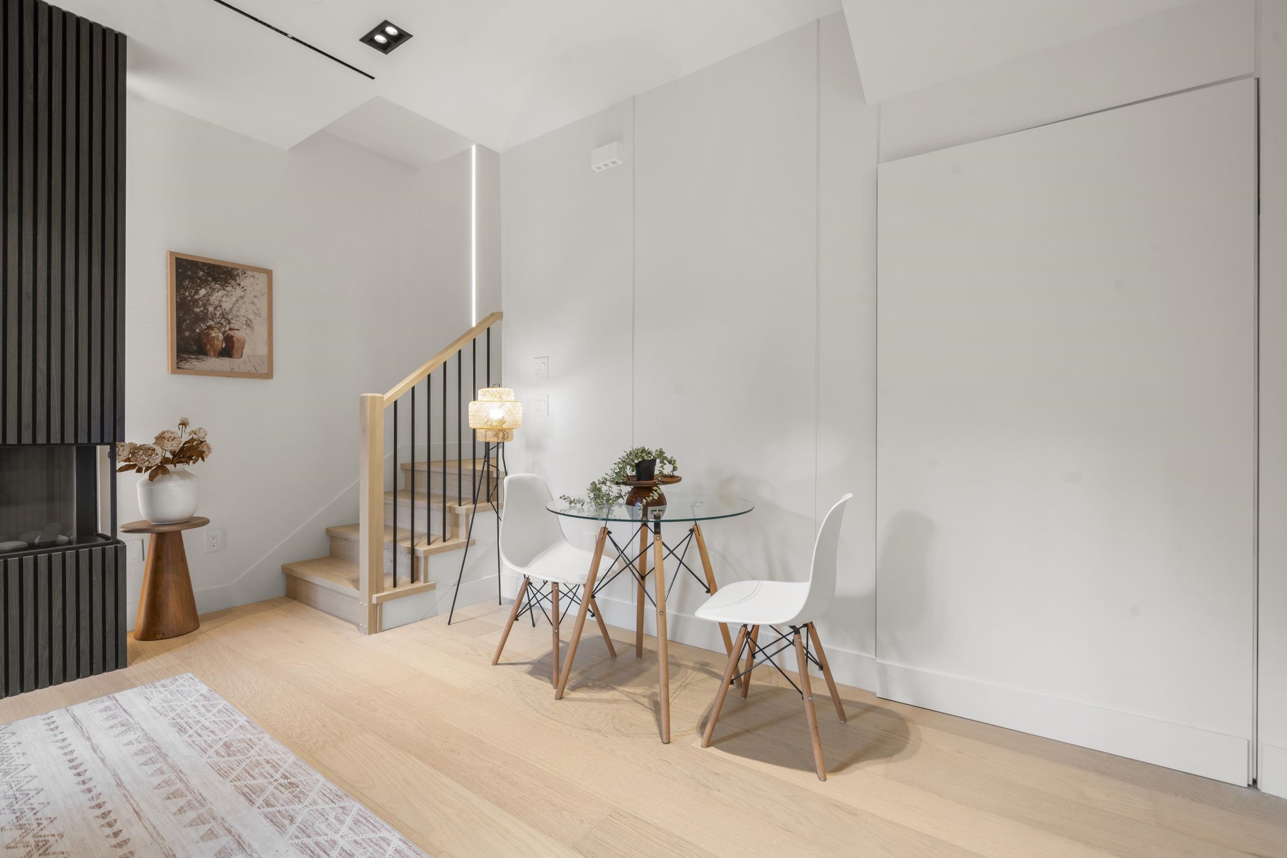 5528 BALACLAVA STREET