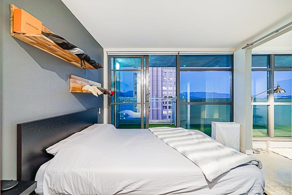 3004 438 SEYMOUR STREET Unit: 3004