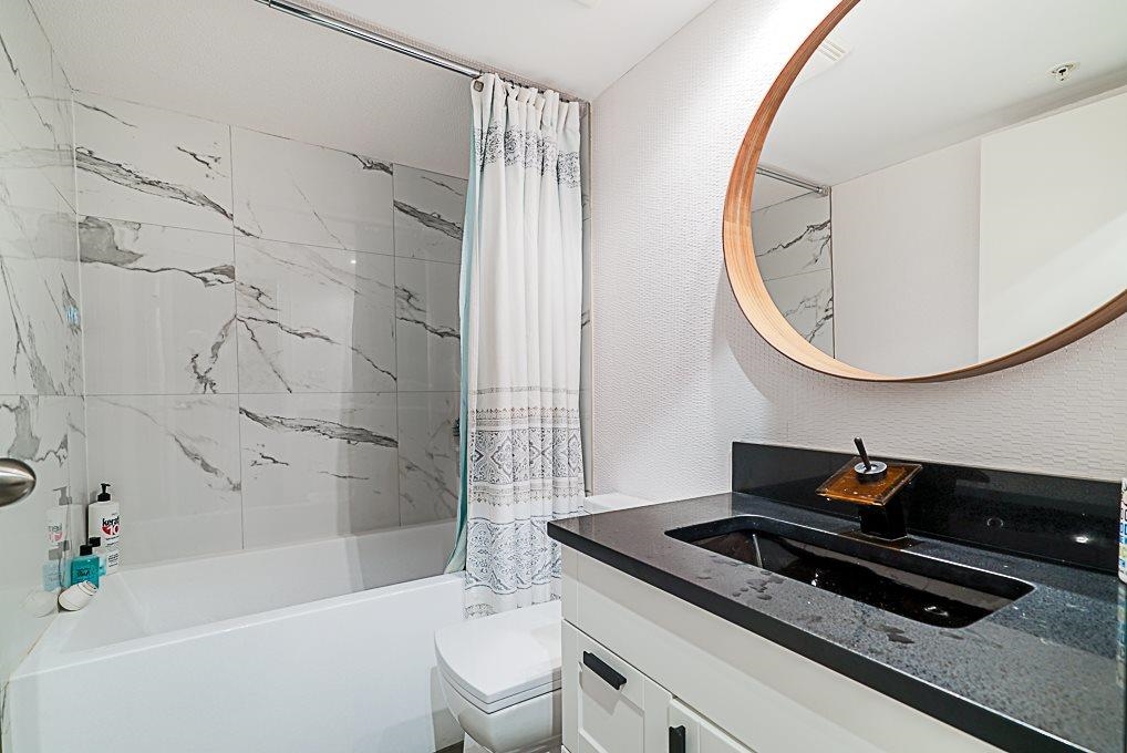 3004 438 SEYMOUR STREET Unit: 3004