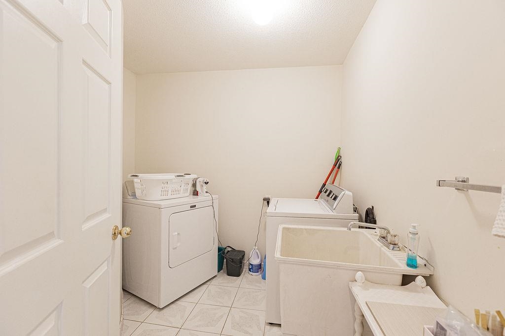 7758 MCGREGOR AVENUE